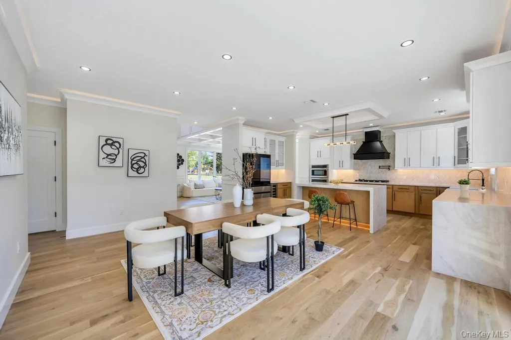 8 Table Lane, Oyster Bay, NY, 5 Bedrooms Bedrooms, 10 Rooms Rooms,5 BathroomsBathrooms,Residential,For Rent,Table,0,1010417 8 Table Lane, Oyster Bay, NY, 5 Bedrooms Bedrooms, 10 Rooms Rooms,5 BathroomsBathrooms,Residential,For Rent,Table,0,1010417