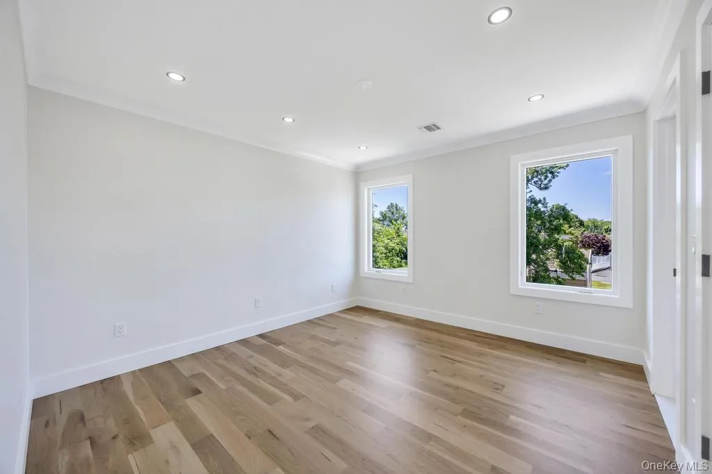 8 Table Lane, Oyster Bay, NY, 5 Bedrooms Bedrooms, 10 Rooms Rooms,5 BathroomsBathrooms,Residential,For Rent,Table,0,1010417 8 Table Lane, Oyster Bay, NY, 5 Bedrooms Bedrooms, 10 Rooms Rooms,5 BathroomsBathrooms,Residential,For Rent,Table,0,1010417