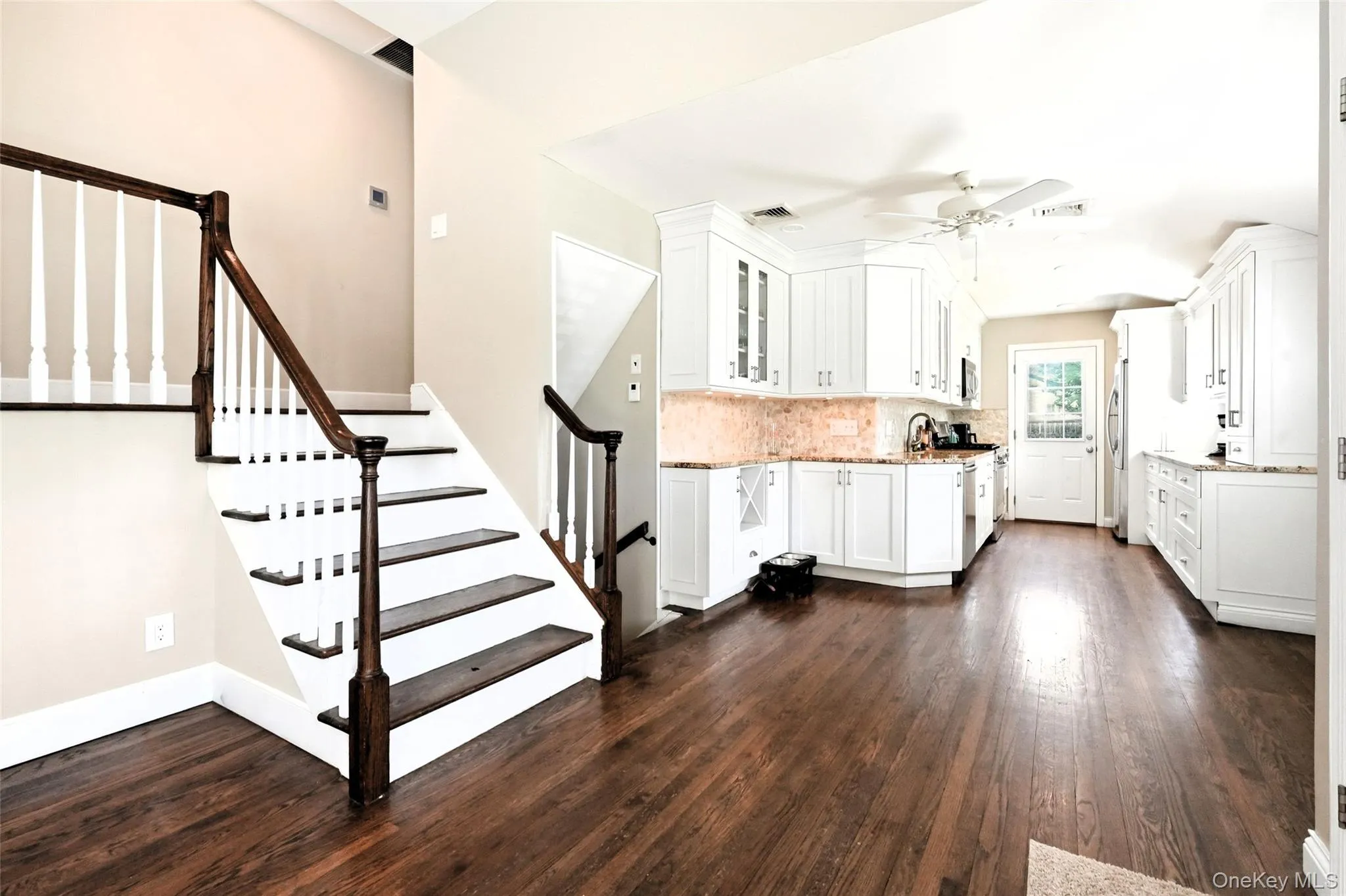 957 Gardiner Drive, Islip, NY, 4 Bedrooms Bedrooms, 9 Rooms Rooms,2 BathroomsBathrooms,Residential,For Rent,Gardiner,0,1010420 957 Gardiner Drive, Islip, NY, 4 Bedrooms Bedrooms, 9 Rooms Rooms,2 BathroomsBathrooms,Residential,For Rent,Gardiner,0,1010420