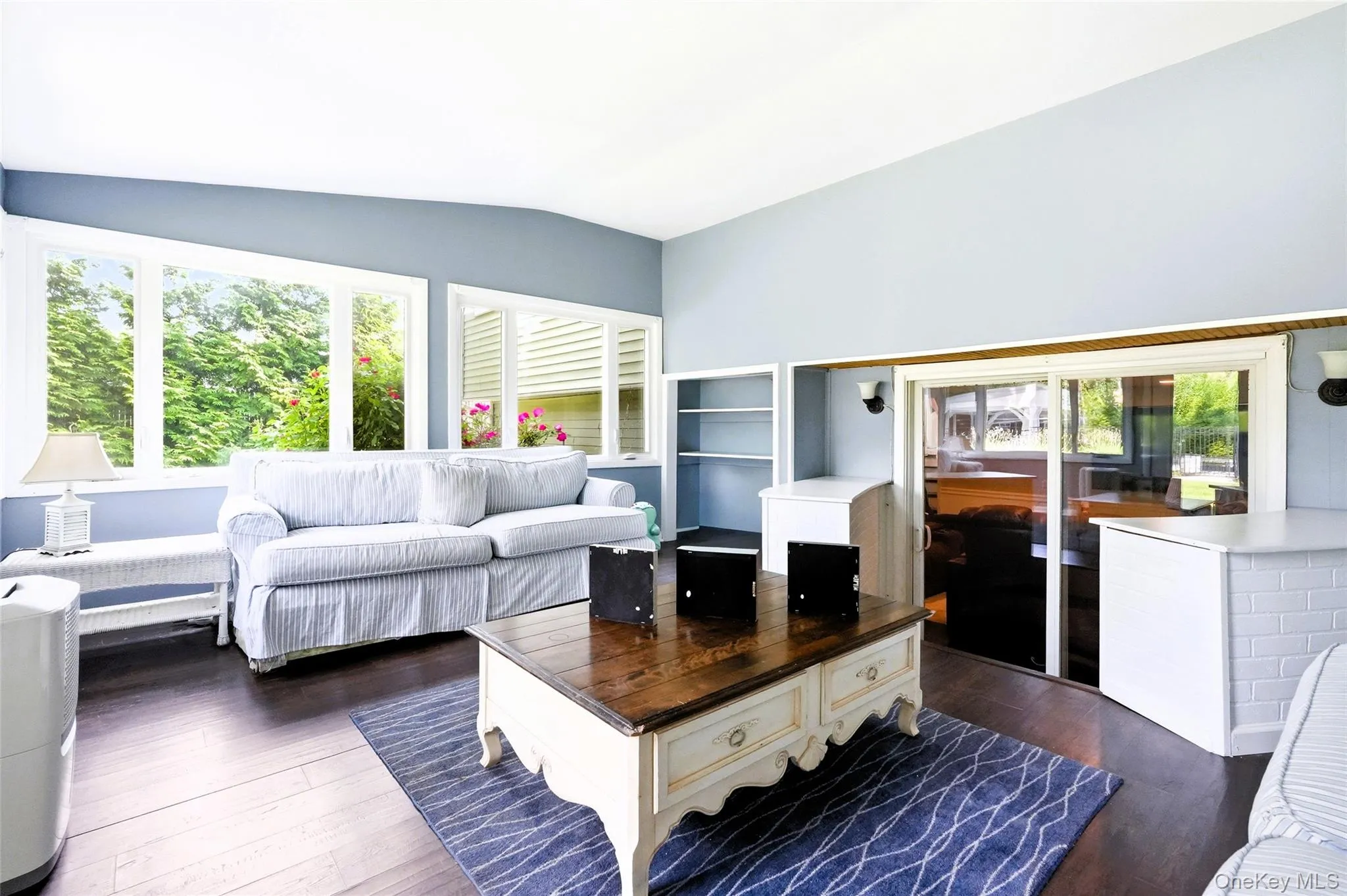 957 Gardiner Drive, Islip, NY, 4 Bedrooms Bedrooms, 9 Rooms Rooms,2 BathroomsBathrooms,Residential,For Rent,Gardiner,0,1010420 957 Gardiner Drive, Islip, NY, 4 Bedrooms Bedrooms, 9 Rooms Rooms,2 BathroomsBathrooms,Residential,For Rent,Gardiner,0,1010420
