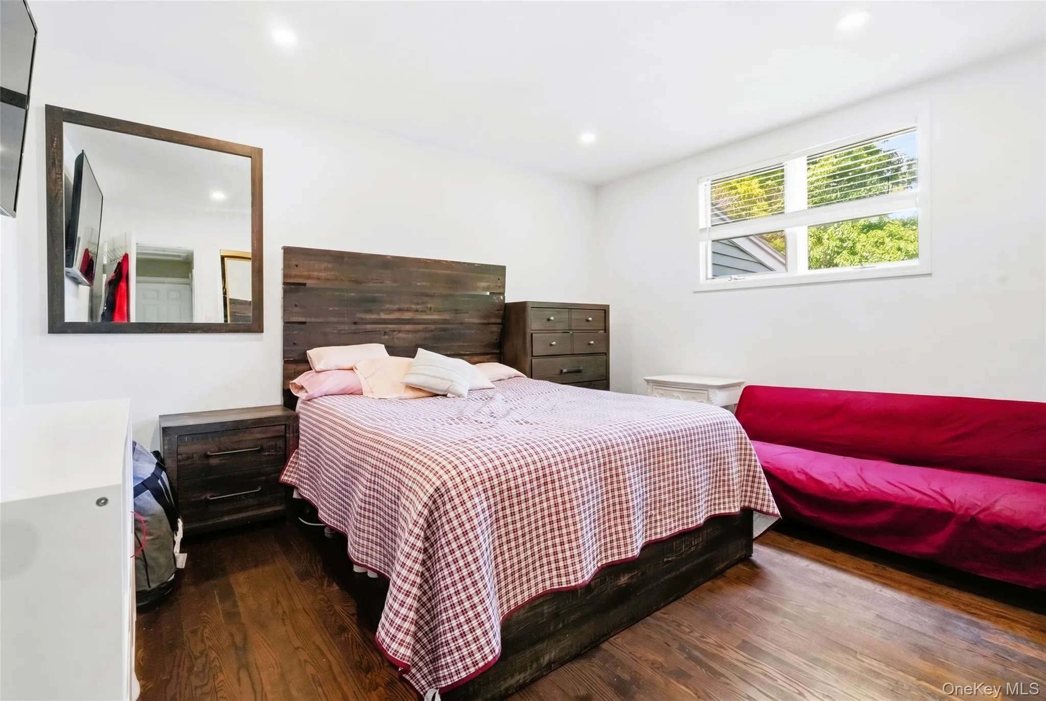957 Gardiner Drive, Islip, NY, 4 Bedrooms Bedrooms, 9 Rooms Rooms,2 BathroomsBathrooms,Residential,For Rent,Gardiner,0,1010420 957 Gardiner Drive, Islip, NY, 4 Bedrooms Bedrooms, 9 Rooms Rooms,2 BathroomsBathrooms,Residential,For Rent,Gardiner,0,1010420
