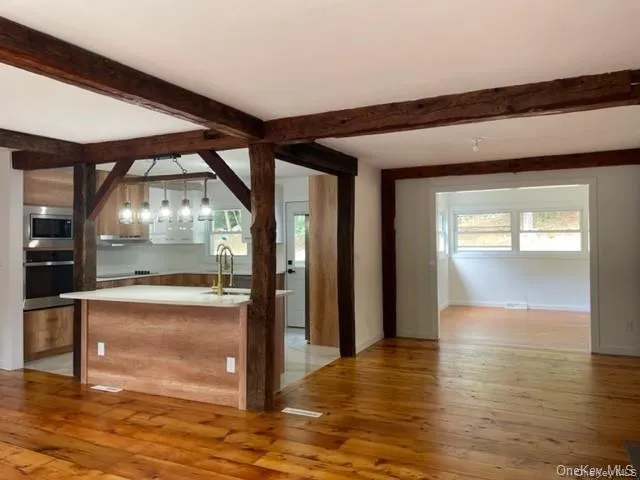 126 Roselawn Road, Woodbury, NY, 4 Bedrooms Bedrooms, 10 Rooms Rooms,3 BathroomsBathrooms,Residential Lease,For Rent,Roselawn,0,1010432 126 Roselawn Road, Woodbury, NY, 4 Bedrooms Bedrooms, 10 Rooms Rooms,3 BathroomsBathrooms,Residential Lease,For Rent,Roselawn,0,1010432