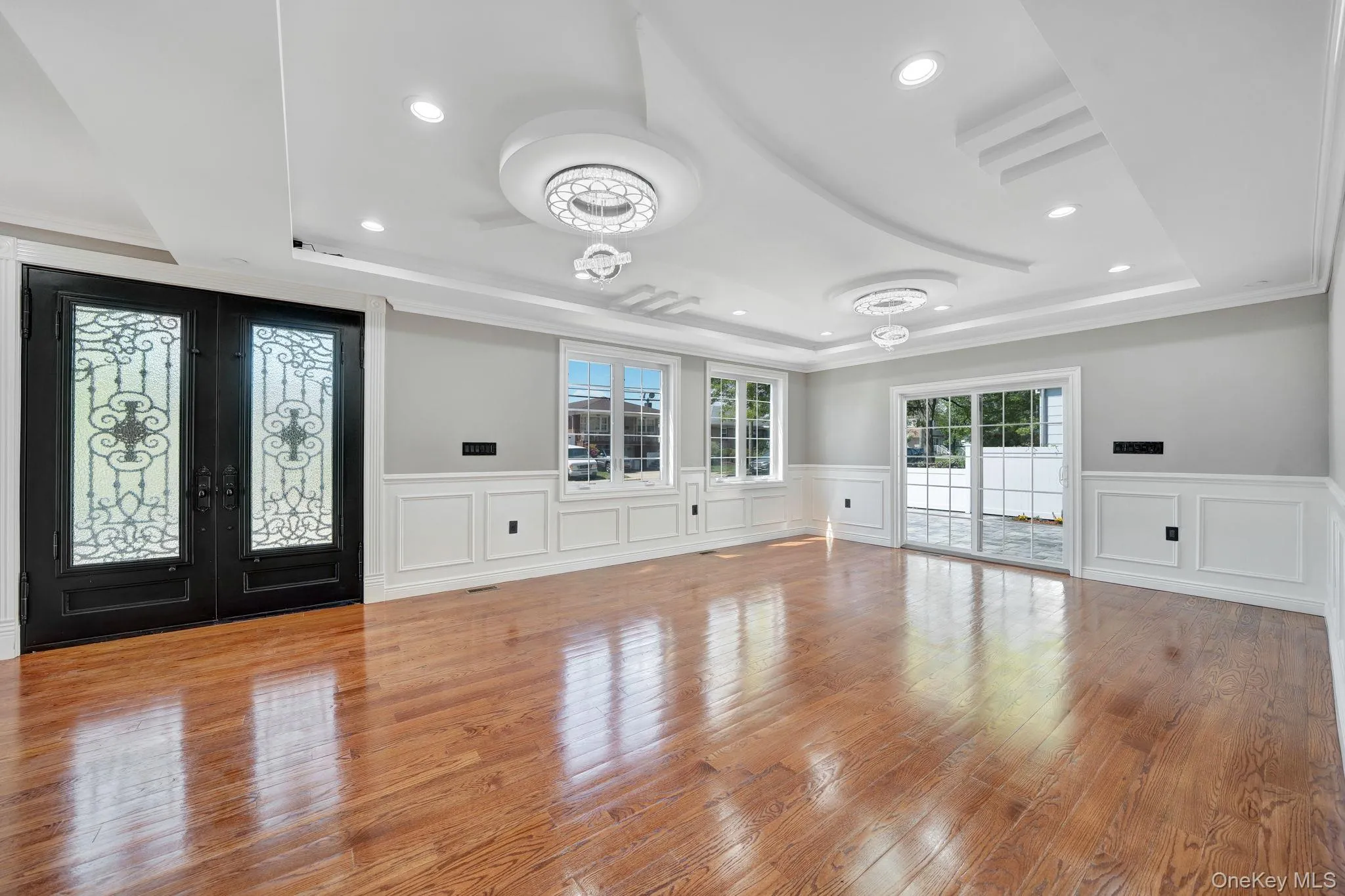 15 1st Street, Hempstead, NY, 5 Bedrooms Bedrooms, 10 Rooms Rooms,4 BathroomsBathrooms,Residential,For Rent,1st,0,1010434 15 1st Street, Hempstead, NY, 5 Bedrooms Bedrooms, 10 Rooms Rooms,4 BathroomsBathrooms,Residential,For Rent,1st,0,1010434