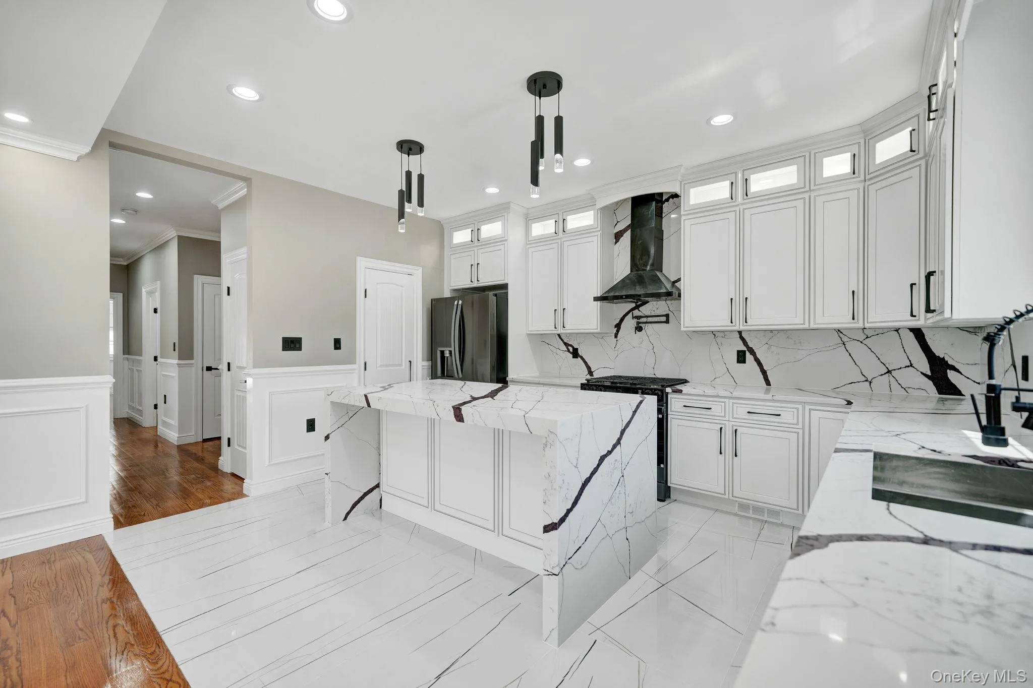 15 1st Street, Hempstead, NY, 5 Bedrooms Bedrooms, 10 Rooms Rooms,4 BathroomsBathrooms,Residential,For Rent,1st,0,1010434 15 1st Street, Hempstead, NY, 5 Bedrooms Bedrooms, 10 Rooms Rooms,4 BathroomsBathrooms,Residential,For Rent,1st,0,1010434