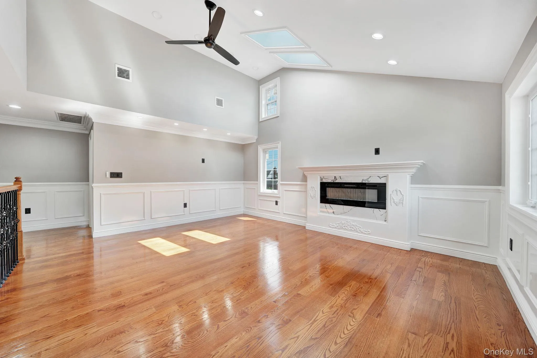 15 1st Street, Hempstead, NY, 5 Bedrooms Bedrooms, 10 Rooms Rooms,4 BathroomsBathrooms,Residential,For Rent,1st,0,1010434 15 1st Street, Hempstead, NY, 5 Bedrooms Bedrooms, 10 Rooms Rooms,4 BathroomsBathrooms,Residential,For Rent,1st,0,1010434