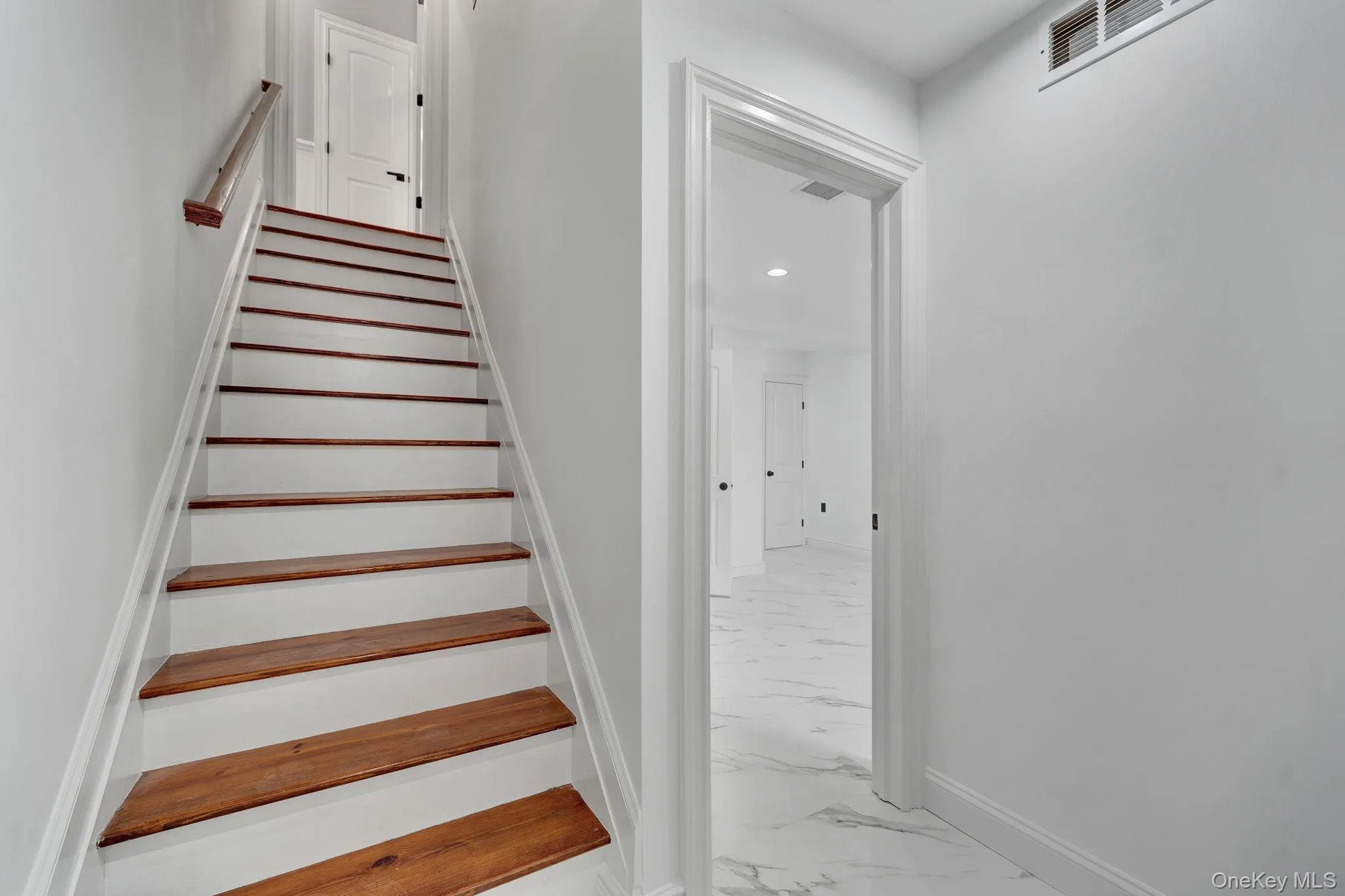 15 1st Street, Hempstead, NY, 5 Bedrooms Bedrooms, 10 Rooms Rooms,4 BathroomsBathrooms,Residential,For Rent,1st,0,1010434 15 1st Street, Hempstead, NY, 5 Bedrooms Bedrooms, 10 Rooms Rooms,4 BathroomsBathrooms,Residential,For Rent,1st,0,1010434