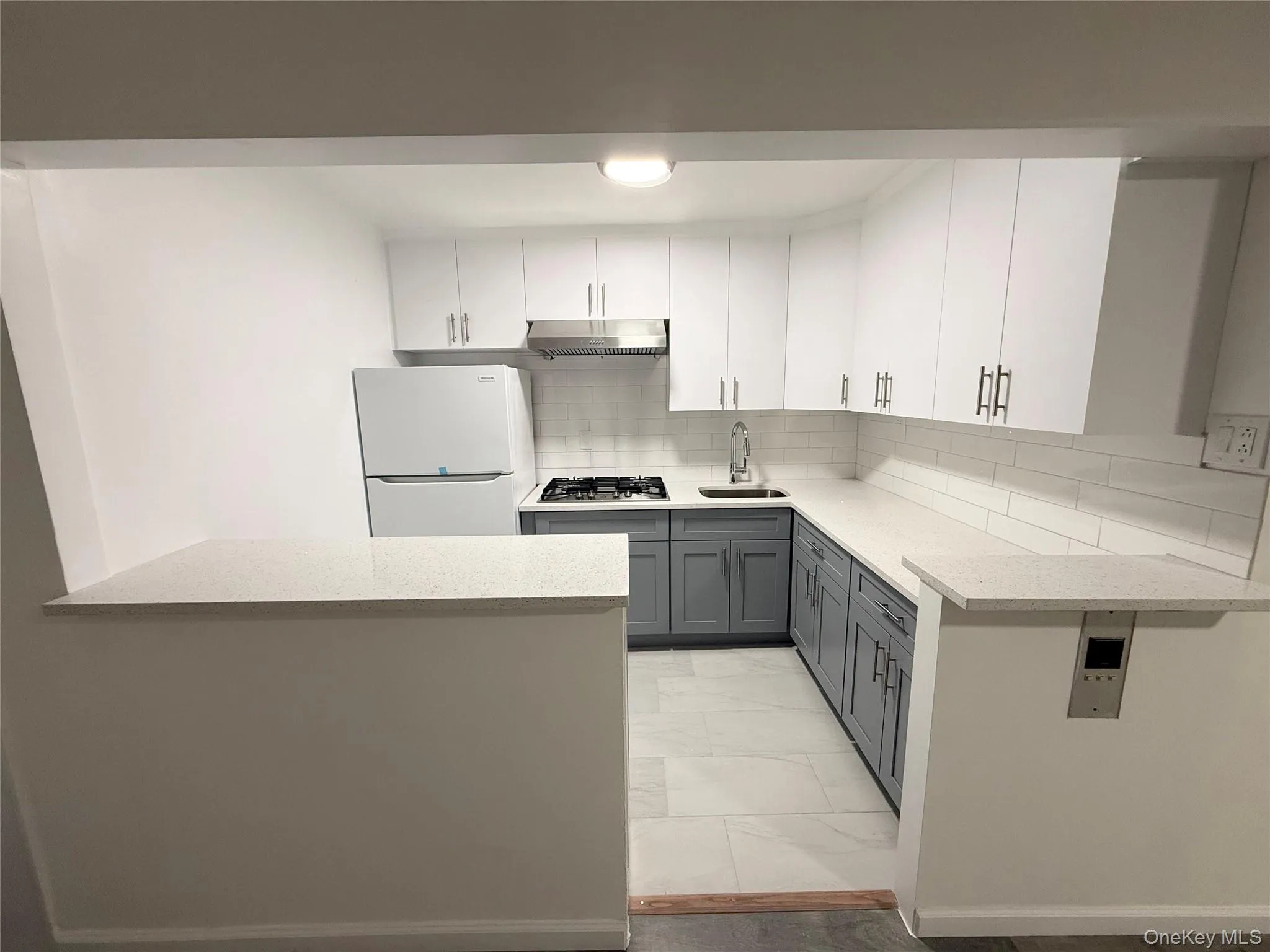 42-26 81st Street, New York, NY, 2 Bedrooms Bedrooms, 3 Rooms Rooms,1 BathroomBathrooms,Residential,For Rent,81st,0,1010439 42-26 81st Street, New York, NY, 2 Bedrooms Bedrooms, 3 Rooms Rooms,1 BathroomBathrooms,Residential,For Rent,81st,0,1010439