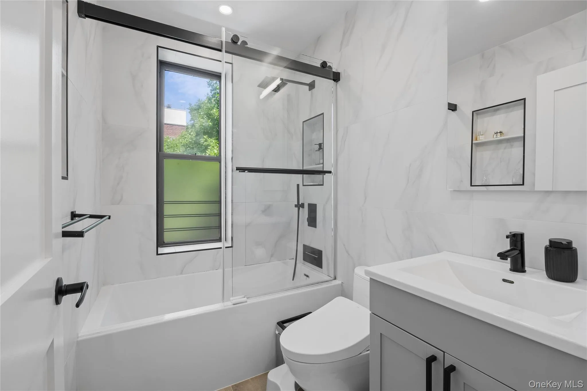 2439 38th Street, New York, NY, 2 Bedrooms Bedrooms, 4 Rooms Rooms,1 BathroomBathrooms,Residential,For Rent,38th,0,1010440 2439 38th Street, New York, NY, 2 Bedrooms Bedrooms, 4 Rooms Rooms,1 BathroomBathrooms,Residential,For Rent,38th,0,1010440