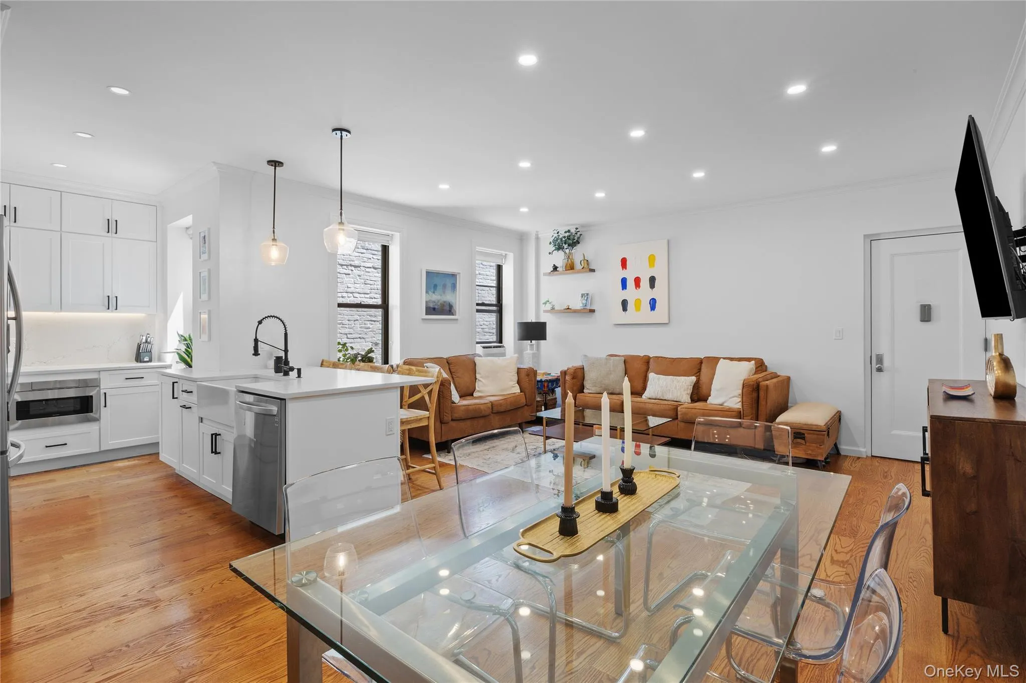 2439 38th Street, New York, NY, 2 Bedrooms Bedrooms, 4 Rooms Rooms,1 BathroomBathrooms,Residential,For Rent,38th,0,1010440 2439 38th Street, New York, NY, 2 Bedrooms Bedrooms, 4 Rooms Rooms,1 BathroomBathrooms,Residential,For Rent,38th,0,1010440