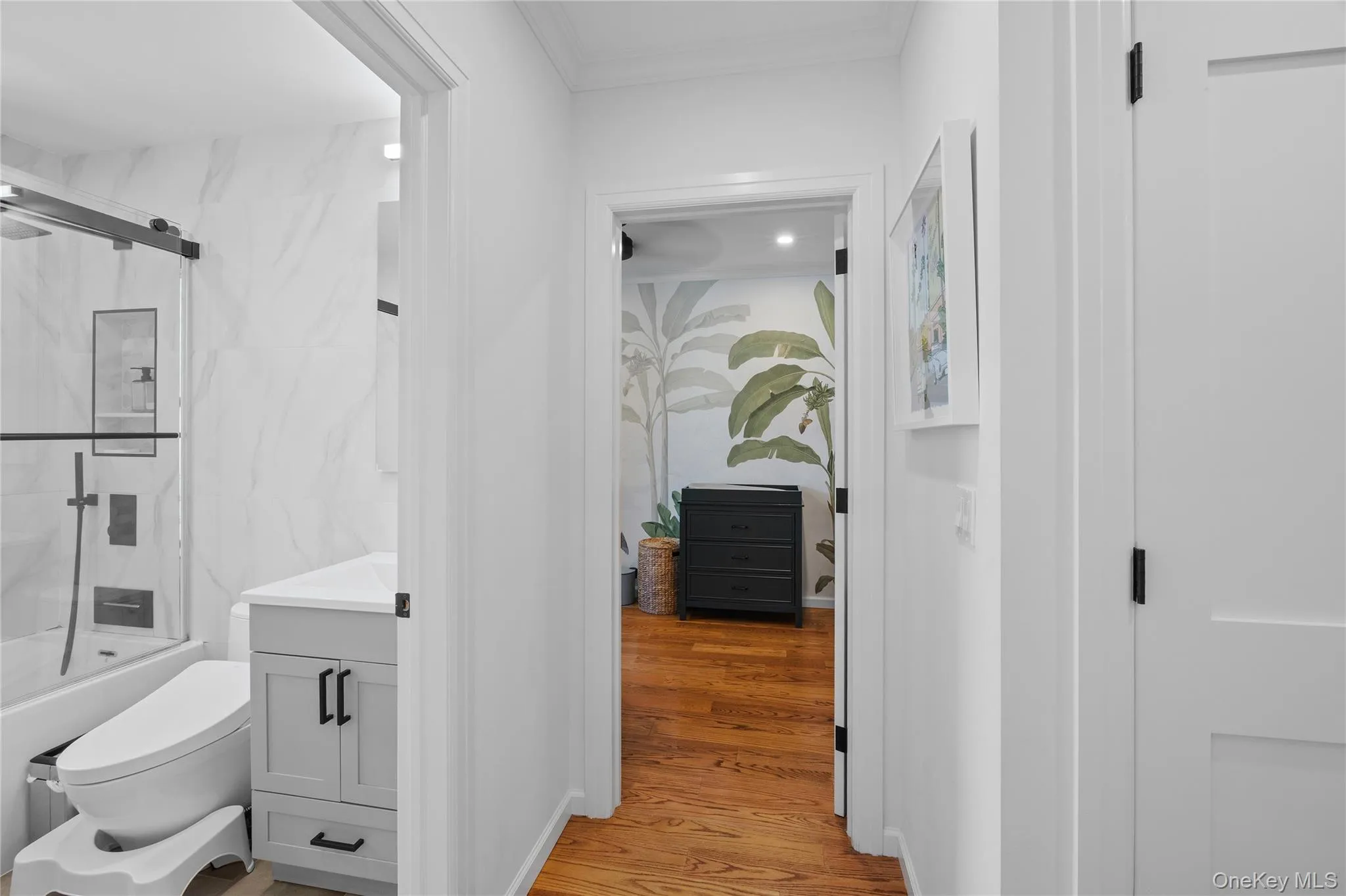 2439 38th Street, New York, NY, 2 Bedrooms Bedrooms, 4 Rooms Rooms,1 BathroomBathrooms,Residential,For Rent,38th,0,1010440 2439 38th Street, New York, NY, 2 Bedrooms Bedrooms, 4 Rooms Rooms,1 BathroomBathrooms,Residential,For Rent,38th,0,1010440