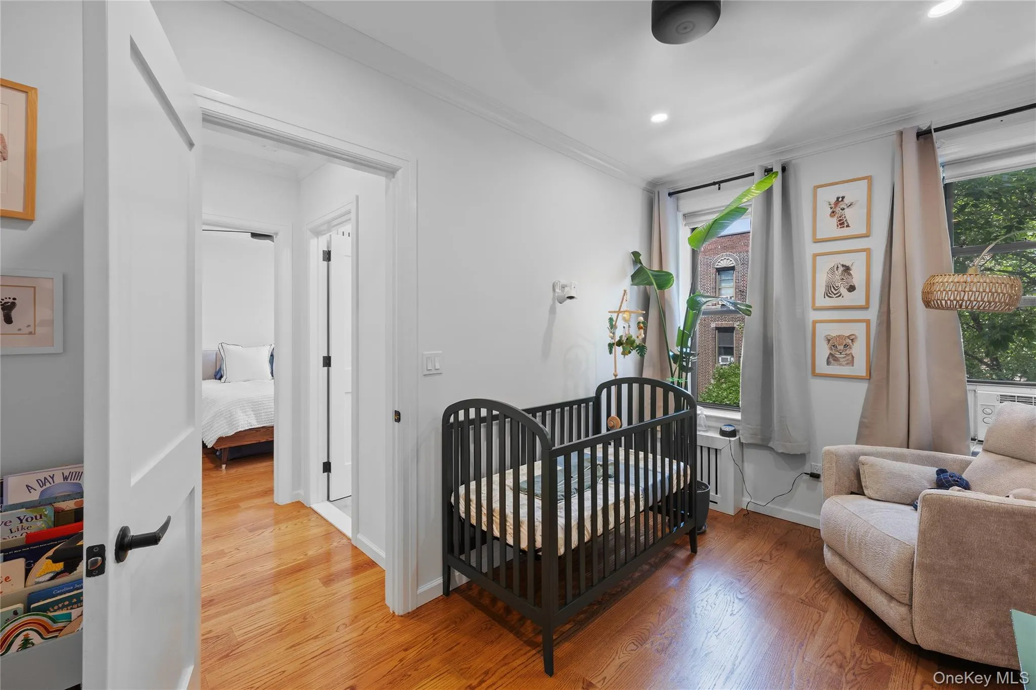 2439 38th Street, New York, NY, 2 Bedrooms Bedrooms, 4 Rooms Rooms,1 BathroomBathrooms,Residential,For Rent,38th,0,1010440 2439 38th Street, New York, NY, 2 Bedrooms Bedrooms, 4 Rooms Rooms,1 BathroomBathrooms,Residential,For Rent,38th,0,1010440