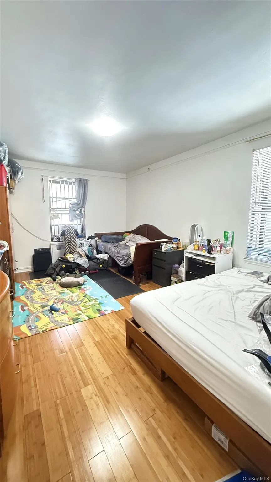 8306 VIETOR AVE, New York, NY, 1 Bedroom Bedrooms, 4 Rooms Rooms,1 BathroomBathrooms,Residential,For Rent,VIETOR AVE,0,1010441 8306 VIETOR AVE, New York, NY, 1 Bedroom Bedrooms, 4 Rooms Rooms,1 BathroomBathrooms,Residential,For Rent,VIETOR AVE,0,1010441