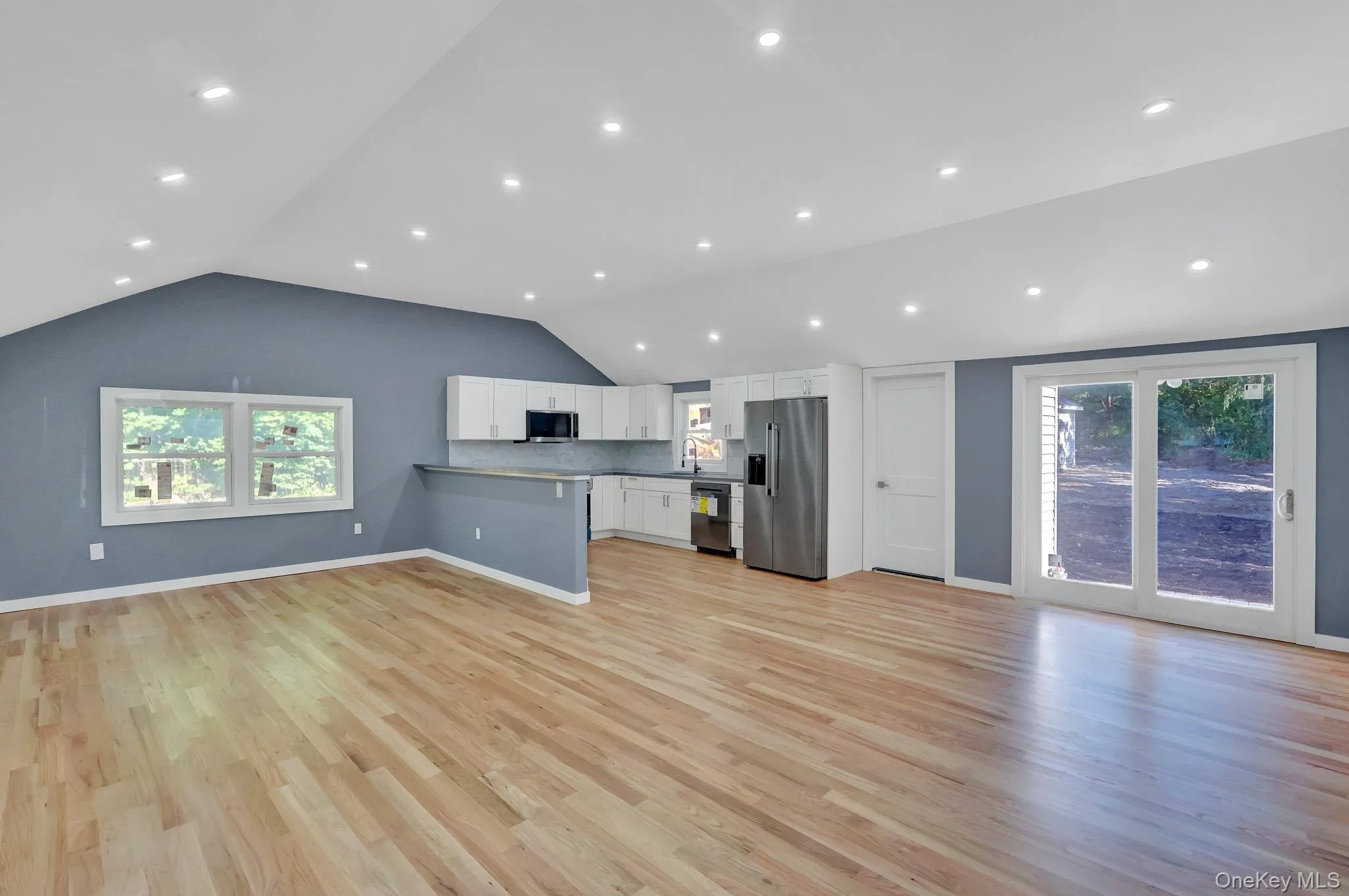 85 Hawthorne Street, Brookhaven, NY, 4 Bedrooms Bedrooms, 10 Rooms Rooms,2 BathroomsBathrooms,Residential,For Rent,Hawthorne,0,1010442 85 Hawthorne Street, Brookhaven, NY, 4 Bedrooms Bedrooms, 10 Rooms Rooms,2 BathroomsBathrooms,Residential,For Rent,Hawthorne,0,1010442