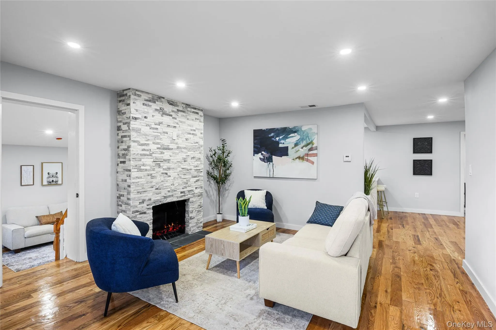 19 Westside Avenue, Islip, NY, 4 Bedrooms Bedrooms, 8 Rooms Rooms,2 BathroomsBathrooms,Residential,For Rent,Westside,0,1010444 19 Westside Avenue, Islip, NY, 4 Bedrooms Bedrooms, 8 Rooms Rooms,2 BathroomsBathrooms,Residential,For Rent,Westside,0,1010444