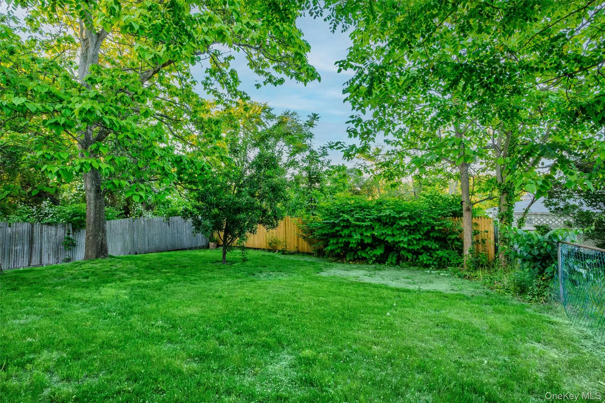 19 Westside Avenue, Islip, NY, 4 Bedrooms Bedrooms, 8 Rooms Rooms,2 BathroomsBathrooms,Residential,For Rent,Westside,0,1010444 19 Westside Avenue, Islip, NY, 4 Bedrooms Bedrooms, 8 Rooms Rooms,2 BathroomsBathrooms,Residential,For Rent,Westside,0,1010444