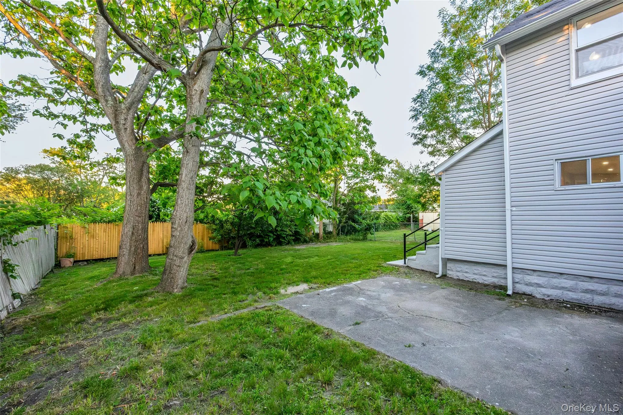 19 Westside Avenue, Islip, NY, 4 Bedrooms Bedrooms, 8 Rooms Rooms,2 BathroomsBathrooms,Residential,For Rent,Westside,0,1010444 19 Westside Avenue, Islip, NY, 4 Bedrooms Bedrooms, 8 Rooms Rooms,2 BathroomsBathrooms,Residential,For Rent,Westside,0,1010444