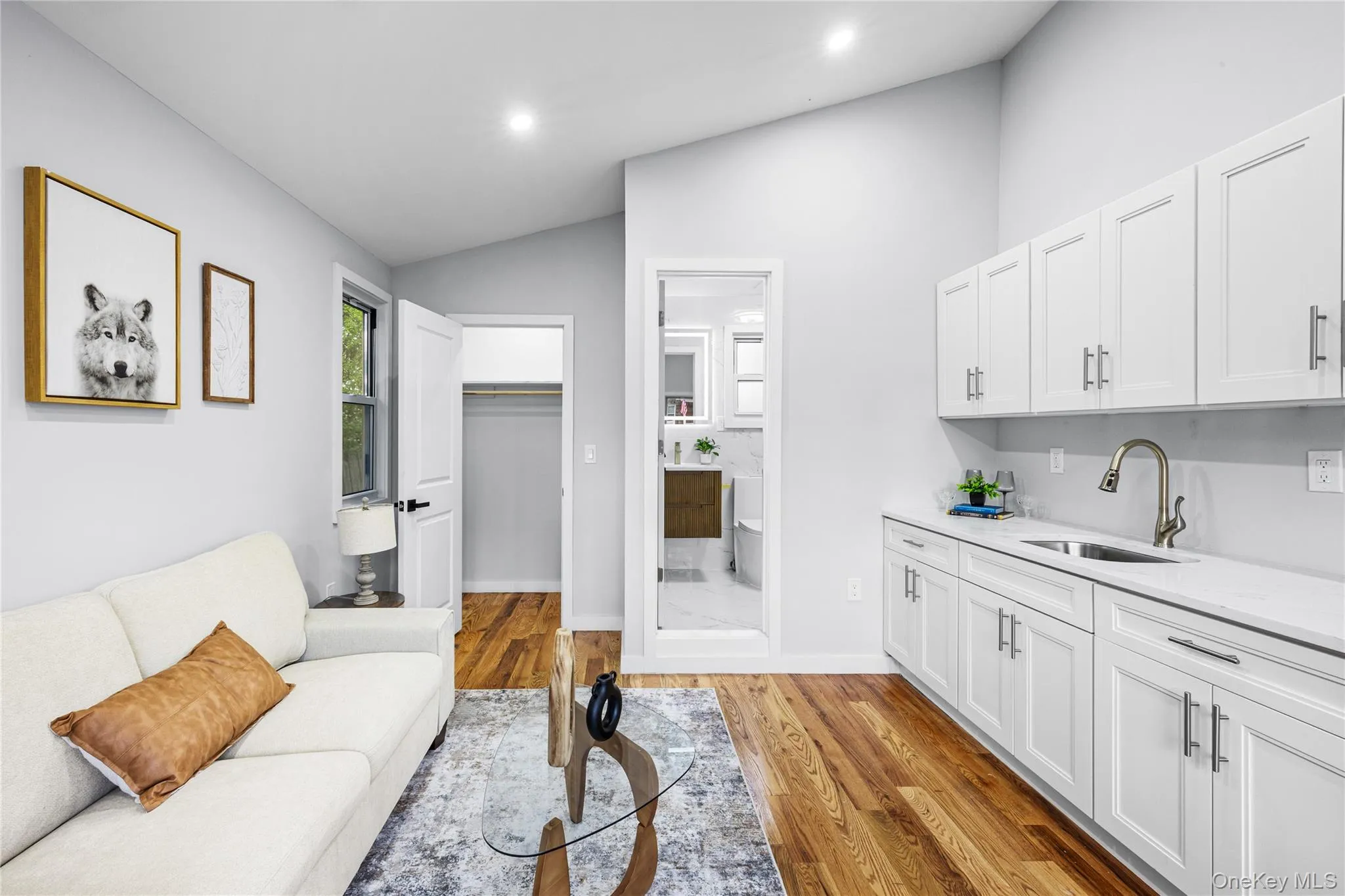 19 Westside Avenue, Islip, NY, 4 Bedrooms Bedrooms, 8 Rooms Rooms,2 BathroomsBathrooms,Residential,For Rent,Westside,0,1010444 19 Westside Avenue, Islip, NY, 4 Bedrooms Bedrooms, 8 Rooms Rooms,2 BathroomsBathrooms,Residential,For Rent,Westside,0,1010444
