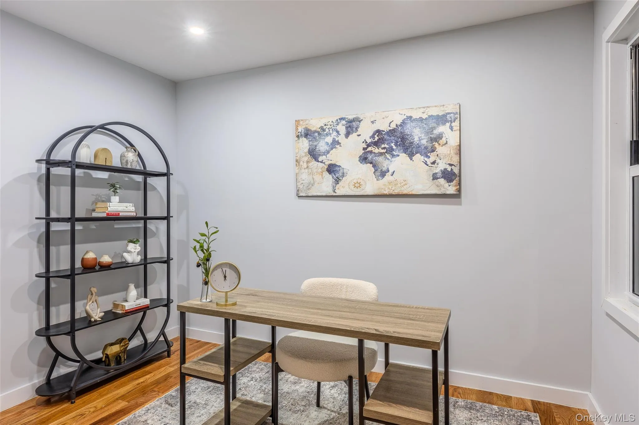 19 Westside Avenue, Islip, NY, 4 Bedrooms Bedrooms, 8 Rooms Rooms,2 BathroomsBathrooms,Residential,For Rent,Westside,0,1010444 19 Westside Avenue, Islip, NY, 4 Bedrooms Bedrooms, 8 Rooms Rooms,2 BathroomsBathrooms,Residential,For Rent,Westside,0,1010444