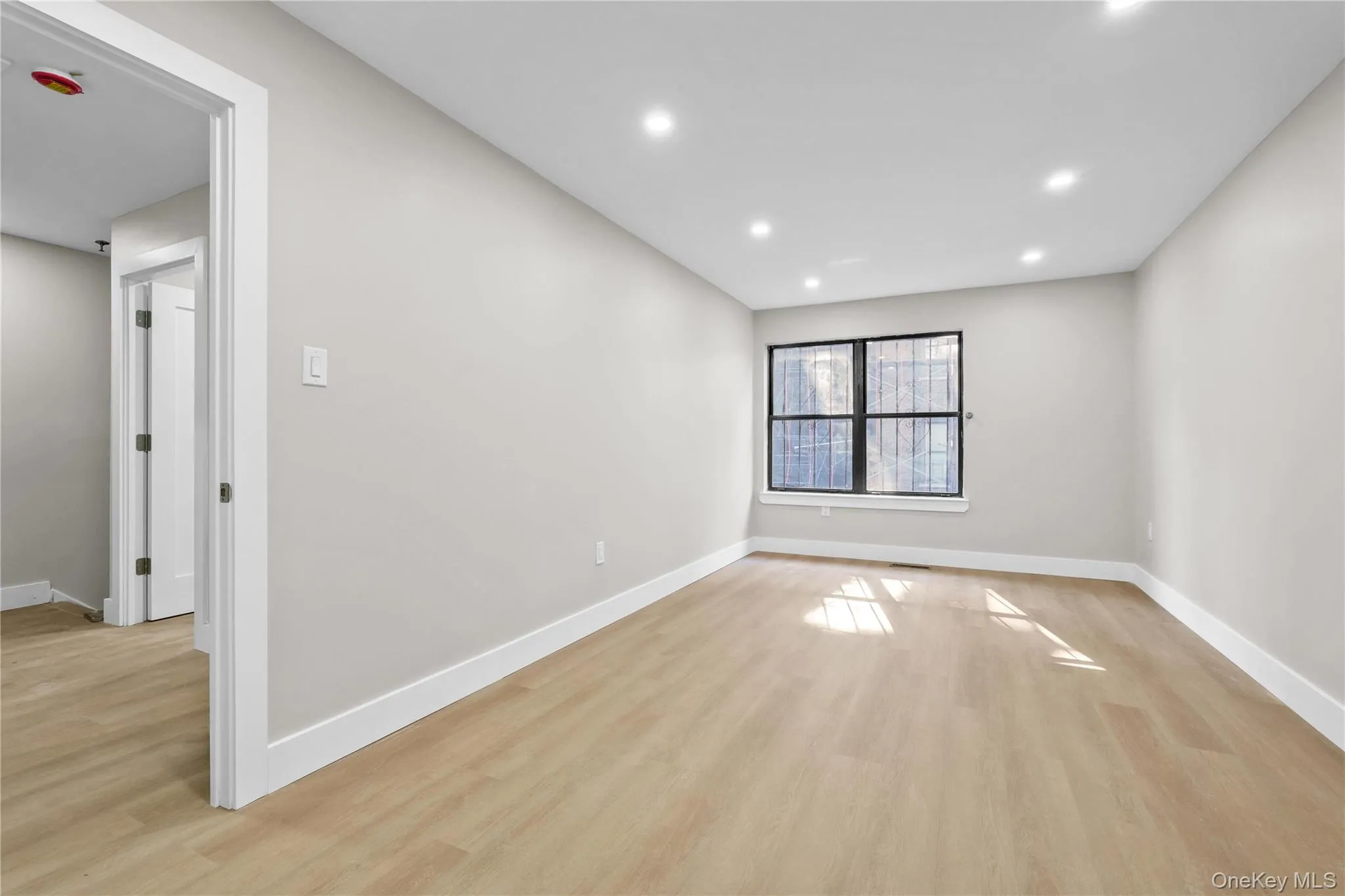 936 Union Avenue, New York, NY, 2 Bedrooms Bedrooms, 6 Rooms Rooms,1 BathroomBathrooms,Residential,For Rent,Union,0,1010455 936 Union Avenue, New York, NY, 2 Bedrooms Bedrooms, 6 Rooms Rooms,1 BathroomBathrooms,Residential,For Rent,Union,0,1010455