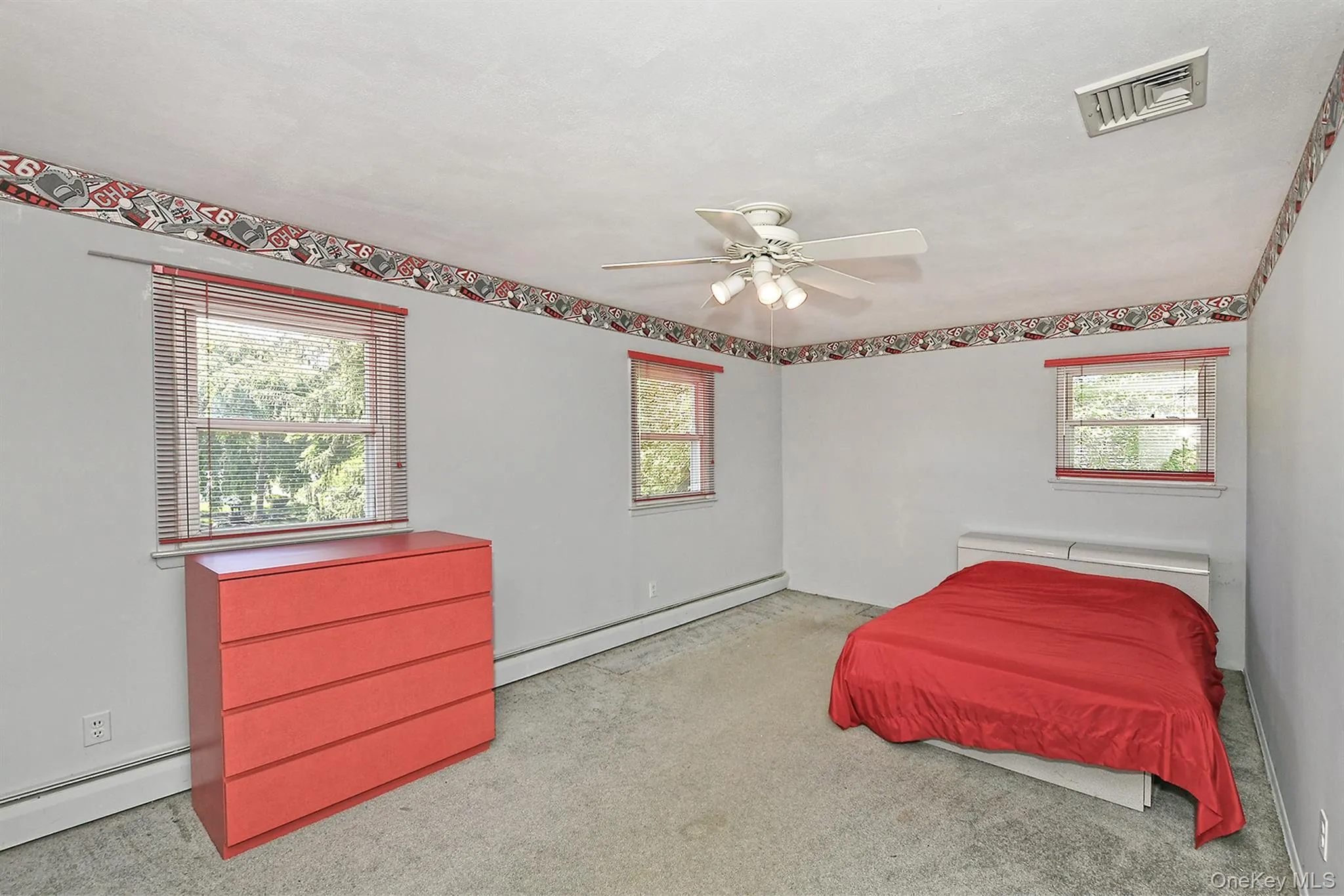 8 Foothill Lane, Huntington, NY, 4 Bedrooms Bedrooms, 8 Rooms Rooms,2 BathroomsBathrooms,Residential,For Rent,Foothill,0,1010456 8 Foothill Lane, Huntington, NY, 4 Bedrooms Bedrooms, 8 Rooms Rooms,2 BathroomsBathrooms,Residential,For Rent,Foothill,0,1010456