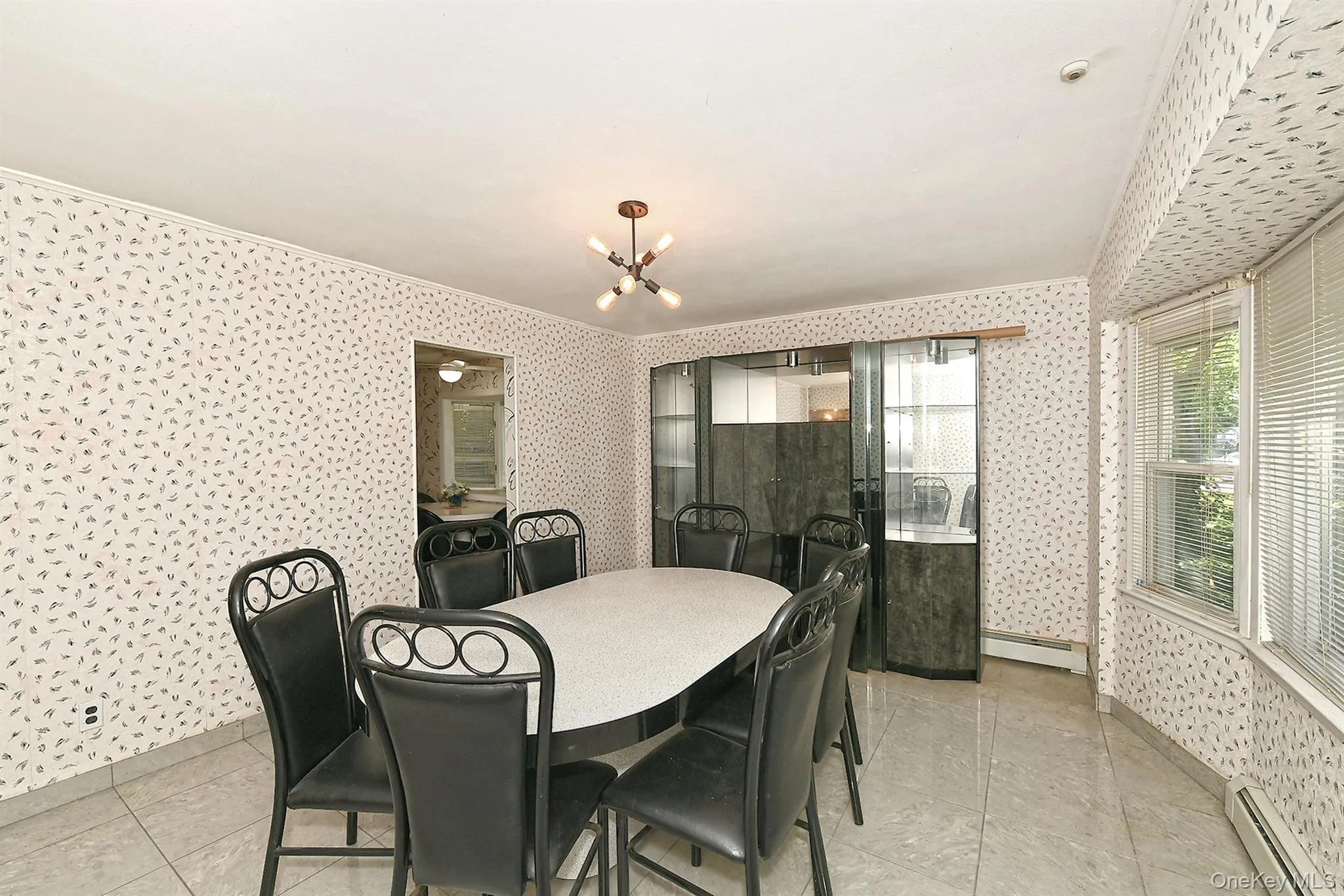 8 Foothill Lane, Huntington, NY, 4 Bedrooms Bedrooms, 8 Rooms Rooms,2 BathroomsBathrooms,Residential,For Rent,Foothill,0,1010456 8 Foothill Lane, Huntington, NY, 4 Bedrooms Bedrooms, 8 Rooms Rooms,2 BathroomsBathrooms,Residential,For Rent,Foothill,0,1010456