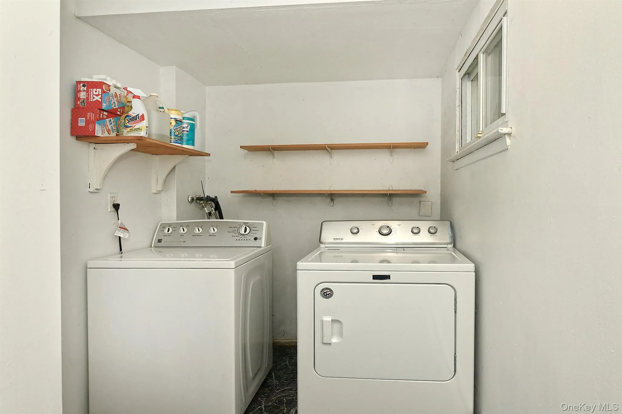 8 Foothill Lane, Huntington, NY, 4 Bedrooms Bedrooms, 8 Rooms Rooms,2 BathroomsBathrooms,Residential,For Rent,Foothill,0,1010456 8 Foothill Lane, Huntington, NY, 4 Bedrooms Bedrooms, 8 Rooms Rooms,2 BathroomsBathrooms,Residential,For Rent,Foothill,0,1010456