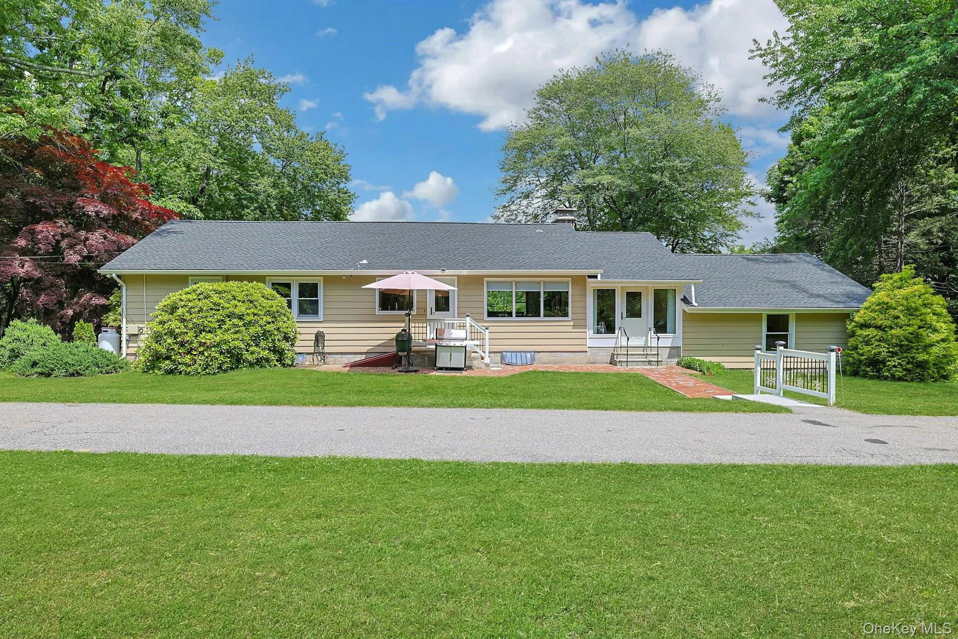 3 Meadow Park Road, Somers, NY, 4 Bedrooms Bedrooms, 8 Rooms Rooms,2 BathroomsBathrooms,Residential,For Rent,Meadow Park,0,KEY1010457 3 Meadow Park Road, Somers, NY, 4 Bedrooms Bedrooms, 8 Rooms Rooms,2 BathroomsBathrooms,Residential,For Rent,Meadow Park,0,KEY1010457