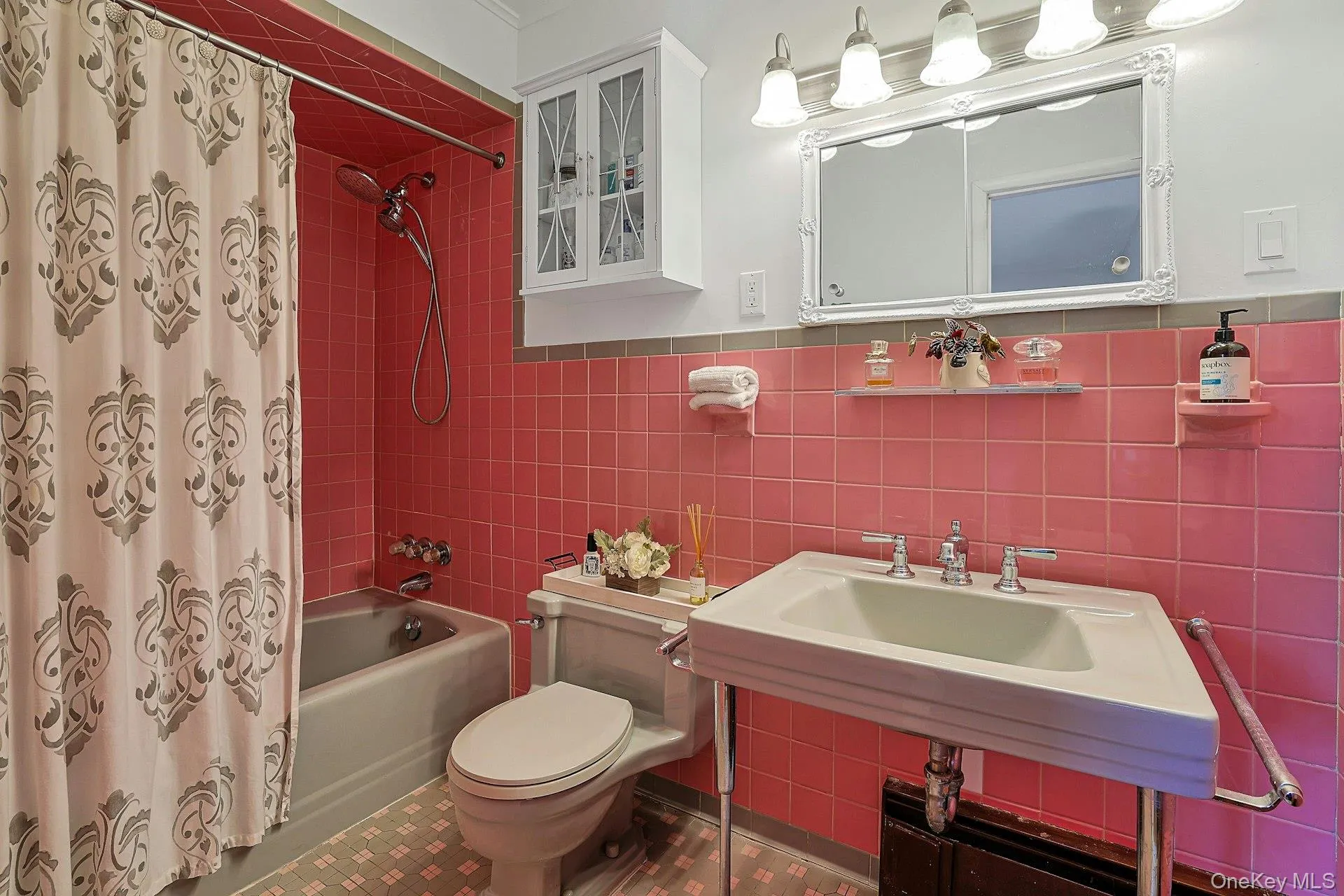 3 Meadow Park Road, Somers, NY, 4 Bedrooms Bedrooms, 8 Rooms Rooms,2 BathroomsBathrooms,Residential,For Rent,Meadow Park,0,KEY1010457 3 Meadow Park Road, Somers, NY, 4 Bedrooms Bedrooms, 8 Rooms Rooms,2 BathroomsBathrooms,Residential,For Rent,Meadow Park,0,KEY1010457