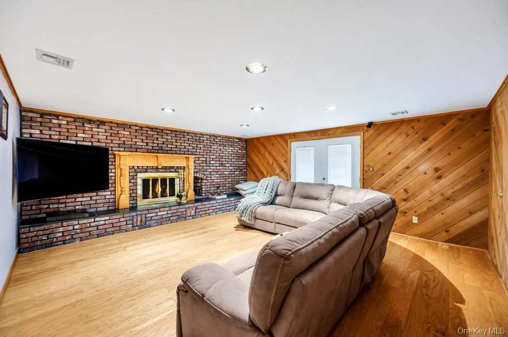 372 Hungry Harbor Road, Hempstead, NY, 4 Bedrooms Bedrooms, 8 Rooms Rooms,2 BathroomsBathrooms,Residential,For Rent,Hungry Harbor,0,1010459 372 Hungry Harbor Road, Hempstead, NY, 4 Bedrooms Bedrooms, 8 Rooms Rooms,2 BathroomsBathrooms,Residential,For Rent,Hungry Harbor,0,1010459