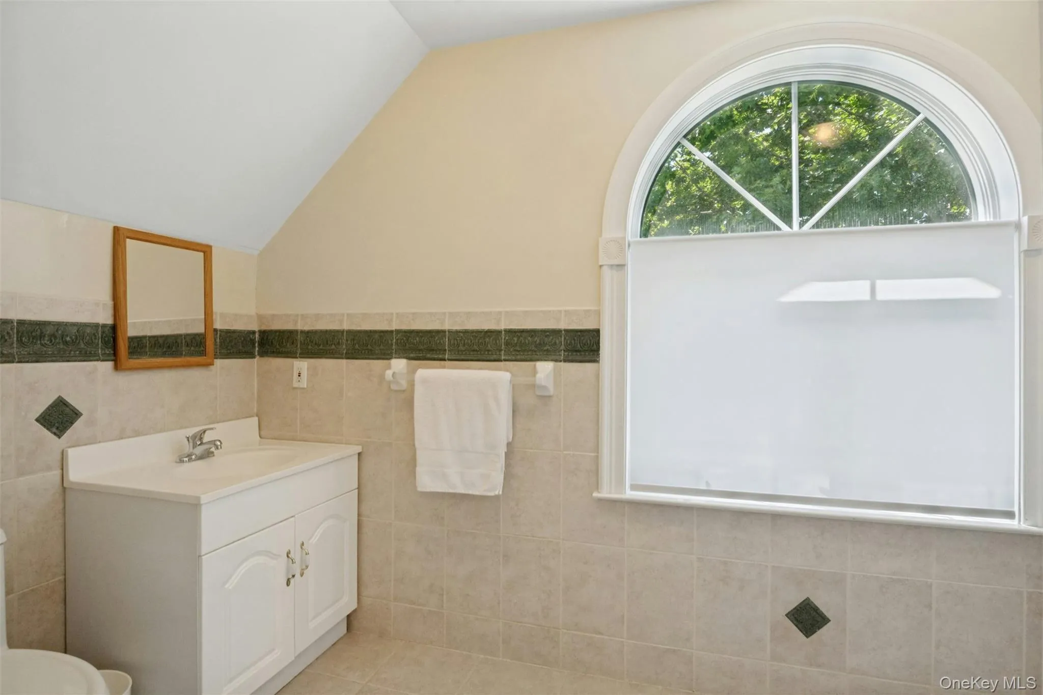 Third floor bathroom Third floor bathroom