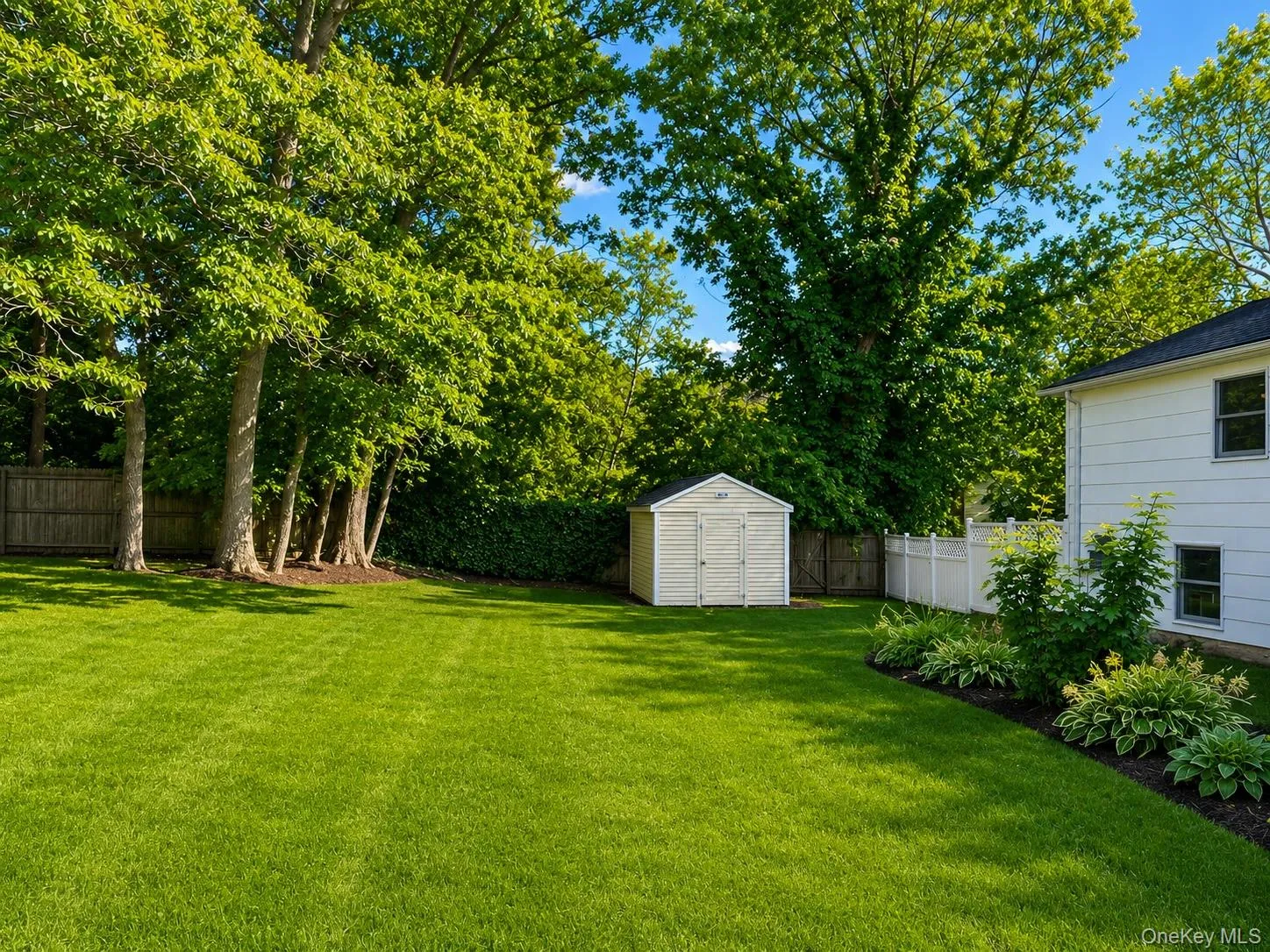 27 Wedgewood Drive, Brookhaven, NY, 5 Bedrooms Bedrooms, 10 Rooms Rooms,3 BathroomsBathrooms,Residential,For Rent,Wedgewood,0,1010462 27 Wedgewood Drive, Brookhaven, NY, 5 Bedrooms Bedrooms, 10 Rooms Rooms,3 BathroomsBathrooms,Residential,For Rent,Wedgewood,0,1010462