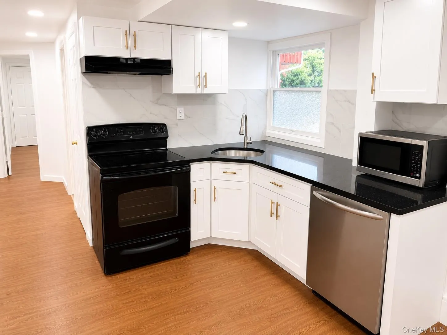 27 Wedgewood Drive, Brookhaven, NY, 5 Bedrooms Bedrooms, 10 Rooms Rooms,3 BathroomsBathrooms,Residential,For Rent,Wedgewood,0,1010462 27 Wedgewood Drive, Brookhaven, NY, 5 Bedrooms Bedrooms, 10 Rooms Rooms,3 BathroomsBathrooms,Residential,For Rent,Wedgewood,0,1010462