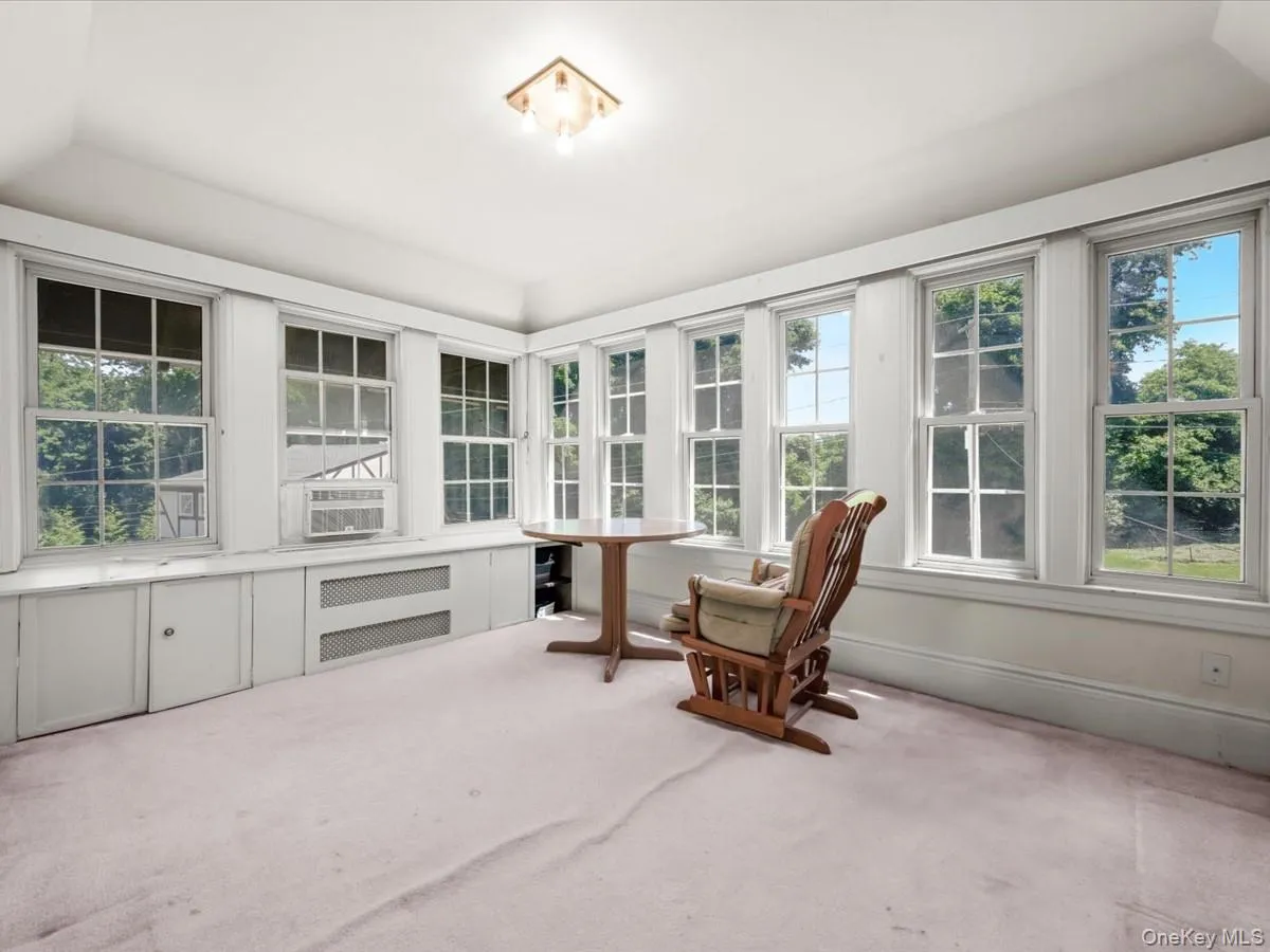 51 Crescent Road, North Hempstead, NY, 5 Bedrooms Bedrooms, 12 Rooms Rooms,4 BathroomsBathrooms,Residential,For Rent,Crescent,0,1010466 51 Crescent Road, North Hempstead, NY, 5 Bedrooms Bedrooms, 12 Rooms Rooms,4 BathroomsBathrooms,Residential,For Rent,Crescent,0,1010466