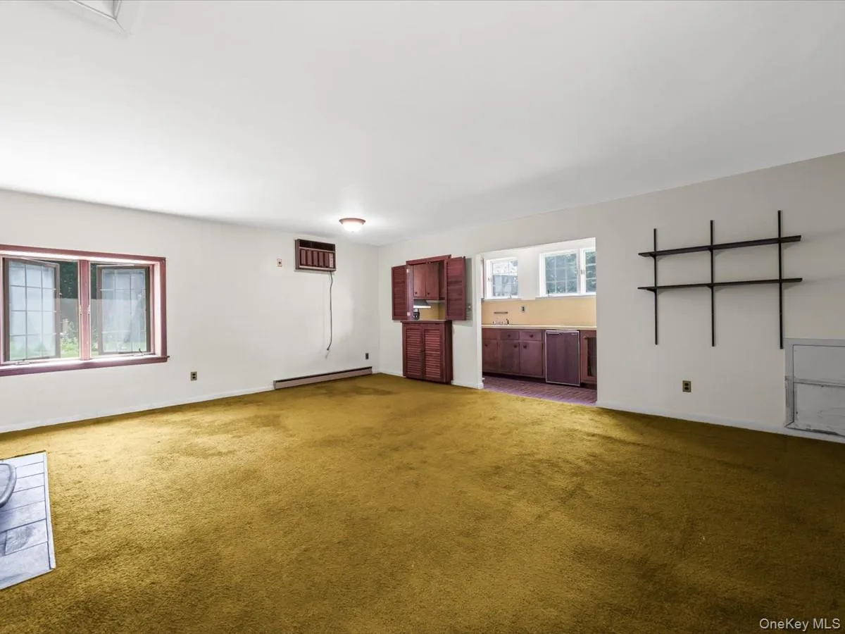 51 Crescent Road, North Hempstead, NY, 5 Bedrooms Bedrooms, 12 Rooms Rooms,4 BathroomsBathrooms,Residential,For Rent,Crescent,0,1010466 51 Crescent Road, North Hempstead, NY, 5 Bedrooms Bedrooms, 12 Rooms Rooms,4 BathroomsBathrooms,Residential,For Rent,Crescent,0,1010466