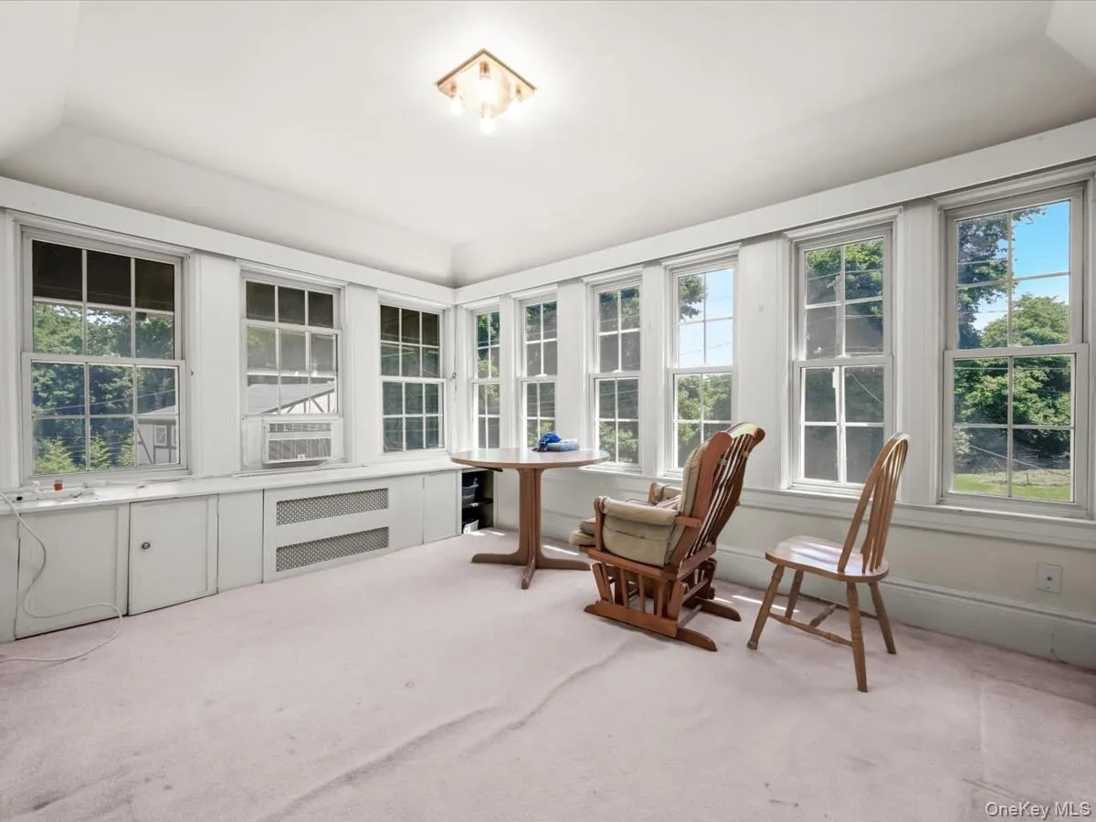 51 Crescent Road, North Hempstead, NY, 5 Bedrooms Bedrooms, 12 Rooms Rooms,4 BathroomsBathrooms,Residential,For Rent,Crescent,0,1010466 51 Crescent Road, North Hempstead, NY, 5 Bedrooms Bedrooms, 12 Rooms Rooms,4 BathroomsBathrooms,Residential,For Rent,Crescent,0,1010466