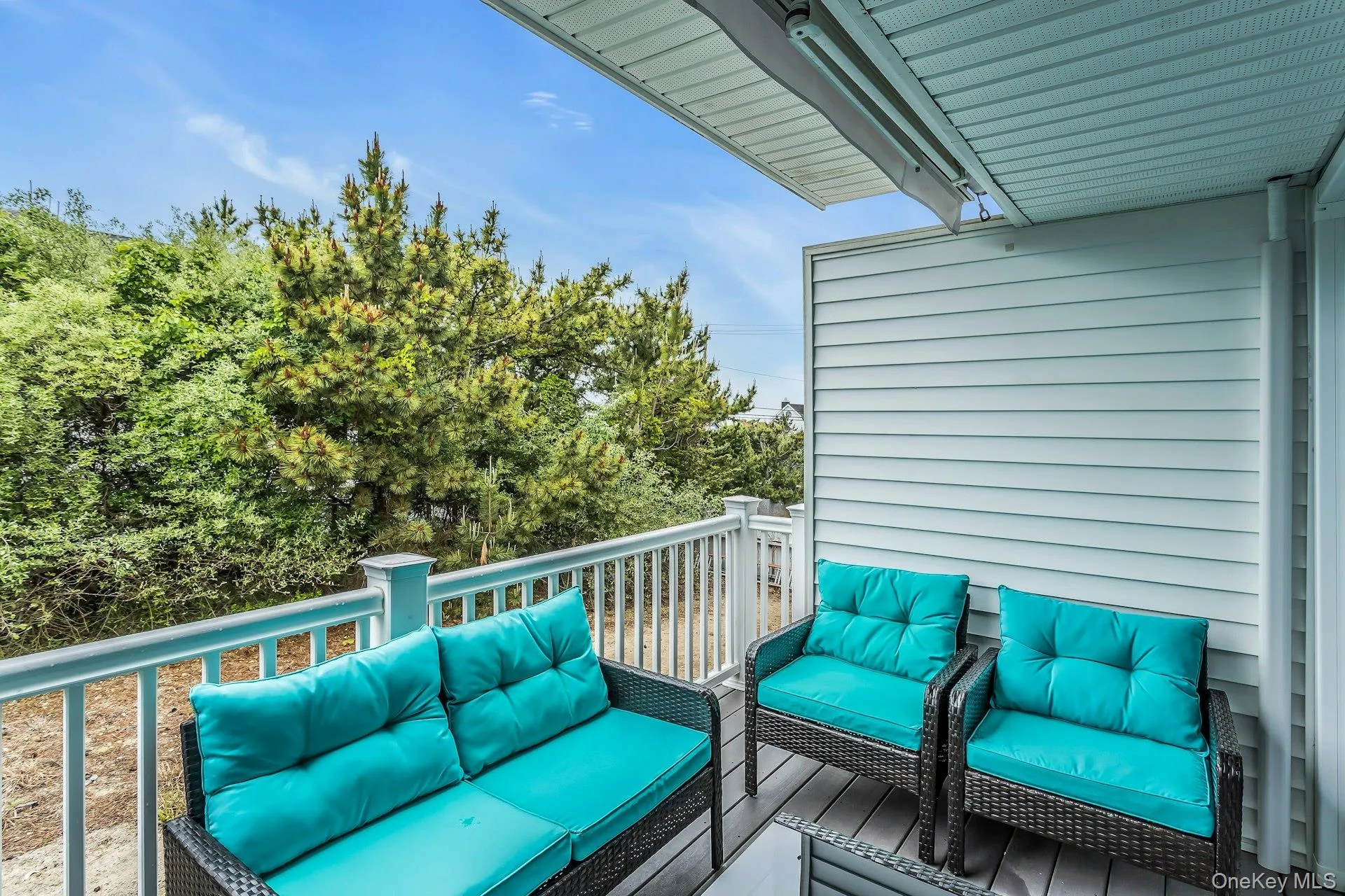 281 Dune Road, Southampton, NY, 1 Bedroom Bedrooms, 2 Rooms Rooms,1 BathroomBathrooms,Residential Lease,For Rent,Dune,0,1010471 281 Dune Road, Southampton, NY, 1 Bedroom Bedrooms, 2 Rooms Rooms,1 BathroomBathrooms,Residential Lease,For Rent,Dune,0,1010471