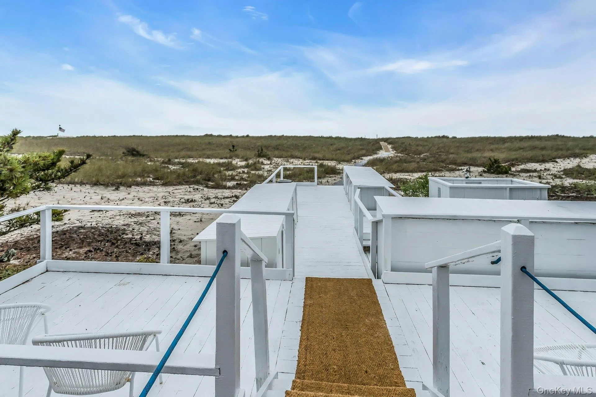 281 Dune Road, Southampton, NY, 1 Bedroom Bedrooms, 2 Rooms Rooms,1 BathroomBathrooms,Residential Lease,For Rent,Dune,0,1010471 281 Dune Road, Southampton, NY, 1 Bedroom Bedrooms, 2 Rooms Rooms,1 BathroomBathrooms,Residential Lease,For Rent,Dune,0,1010471