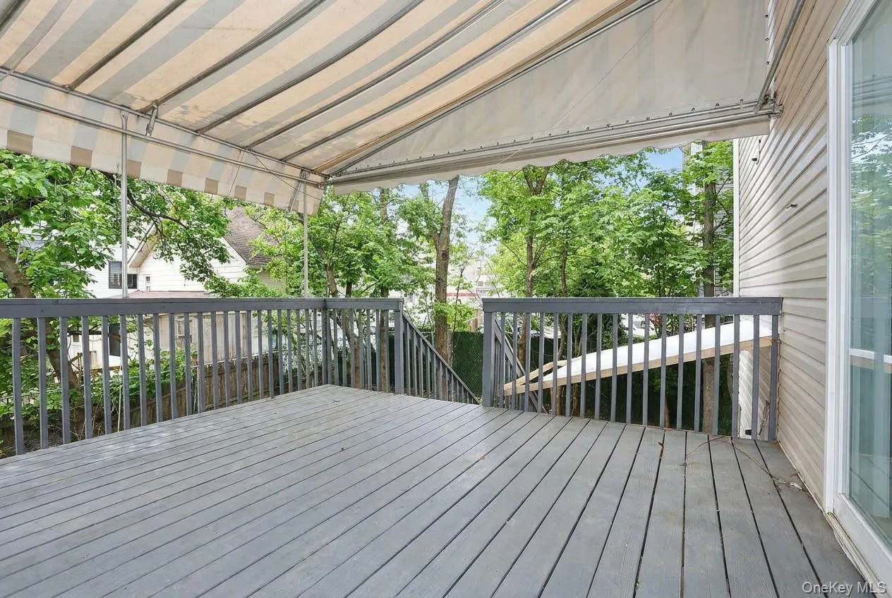 11 Laura Place, Ramapo, NY, 7 Bedrooms Bedrooms, 14 Rooms Rooms,3 BathroomsBathrooms,Residential,For Rent,Laura,0,1010475 11 Laura Place, Ramapo, NY, 7 Bedrooms Bedrooms, 14 Rooms Rooms,3 BathroomsBathrooms,Residential,For Rent,Laura,0,1010475