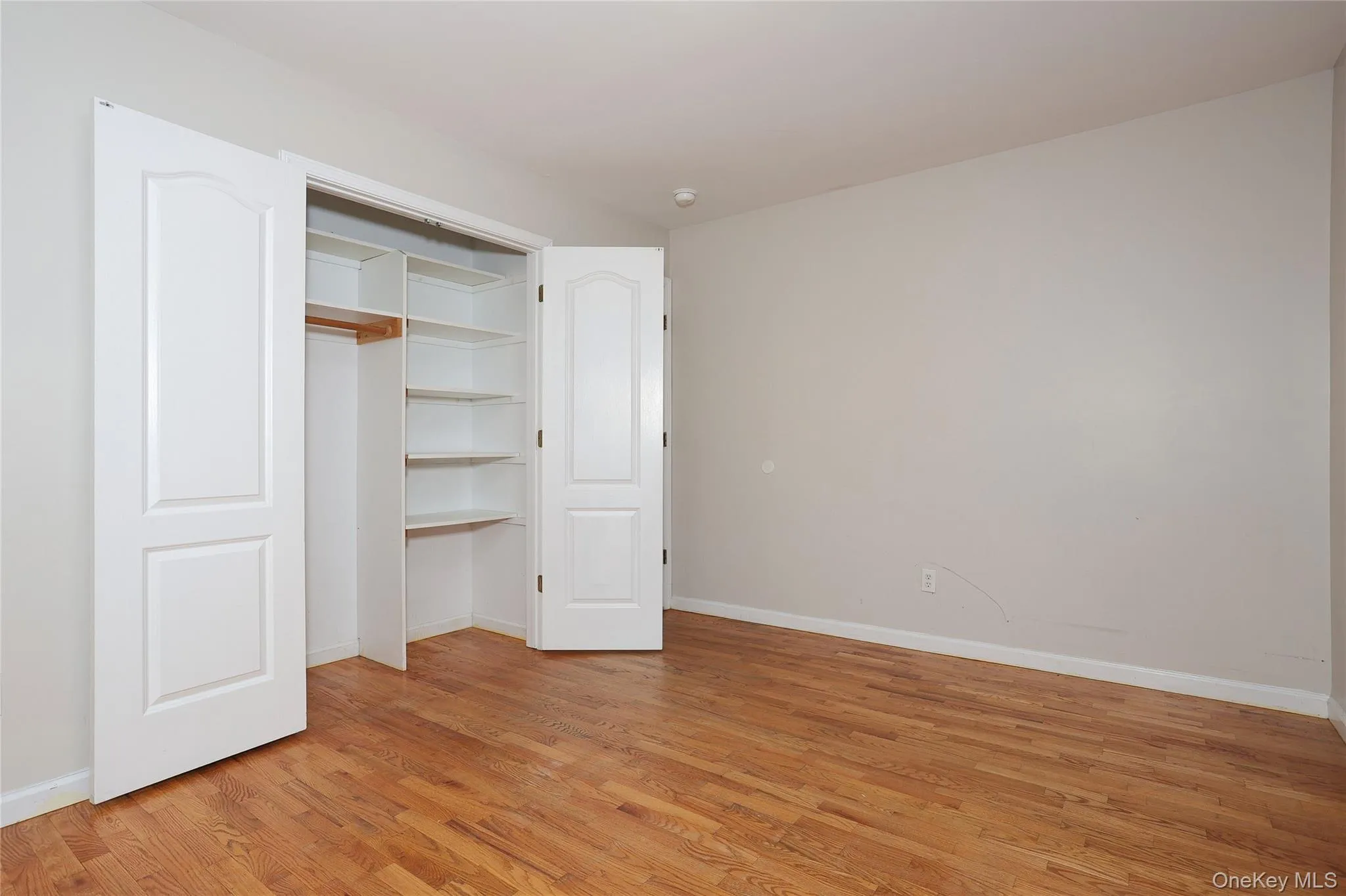 11 Laura Place, Ramapo, NY, 7 Bedrooms Bedrooms, 14 Rooms Rooms,3 BathroomsBathrooms,Residential,For Rent,Laura,0,1010475 11 Laura Place, Ramapo, NY, 7 Bedrooms Bedrooms, 14 Rooms Rooms,3 BathroomsBathrooms,Residential,For Rent,Laura,0,1010475