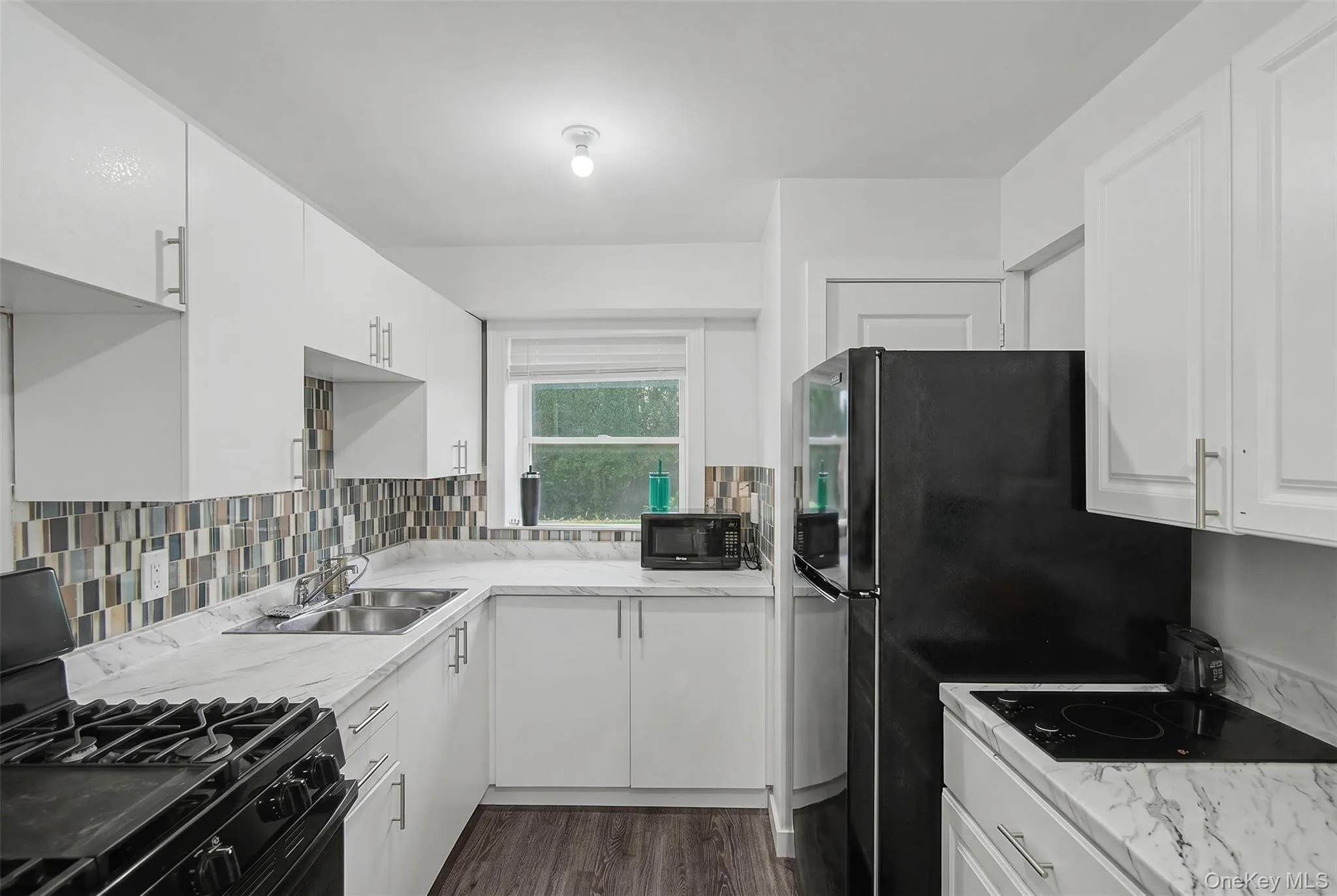 11 Laura Place, Ramapo, NY, 7 Bedrooms Bedrooms, 14 Rooms Rooms,3 BathroomsBathrooms,Residential,For Rent,Laura,0,1010475 11 Laura Place, Ramapo, NY, 7 Bedrooms Bedrooms, 14 Rooms Rooms,3 BathroomsBathrooms,Residential,For Rent,Laura,0,1010475
