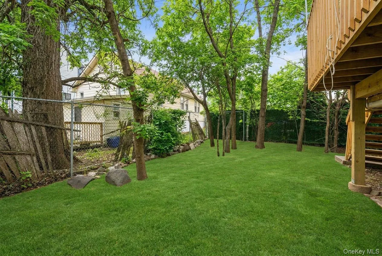 11 Laura Place, Ramapo, NY, 7 Bedrooms Bedrooms, 14 Rooms Rooms,3 BathroomsBathrooms,Residential,For Rent,Laura,0,1010475 11 Laura Place, Ramapo, NY, 7 Bedrooms Bedrooms, 14 Rooms Rooms,3 BathroomsBathrooms,Residential,For Rent,Laura,0,1010475