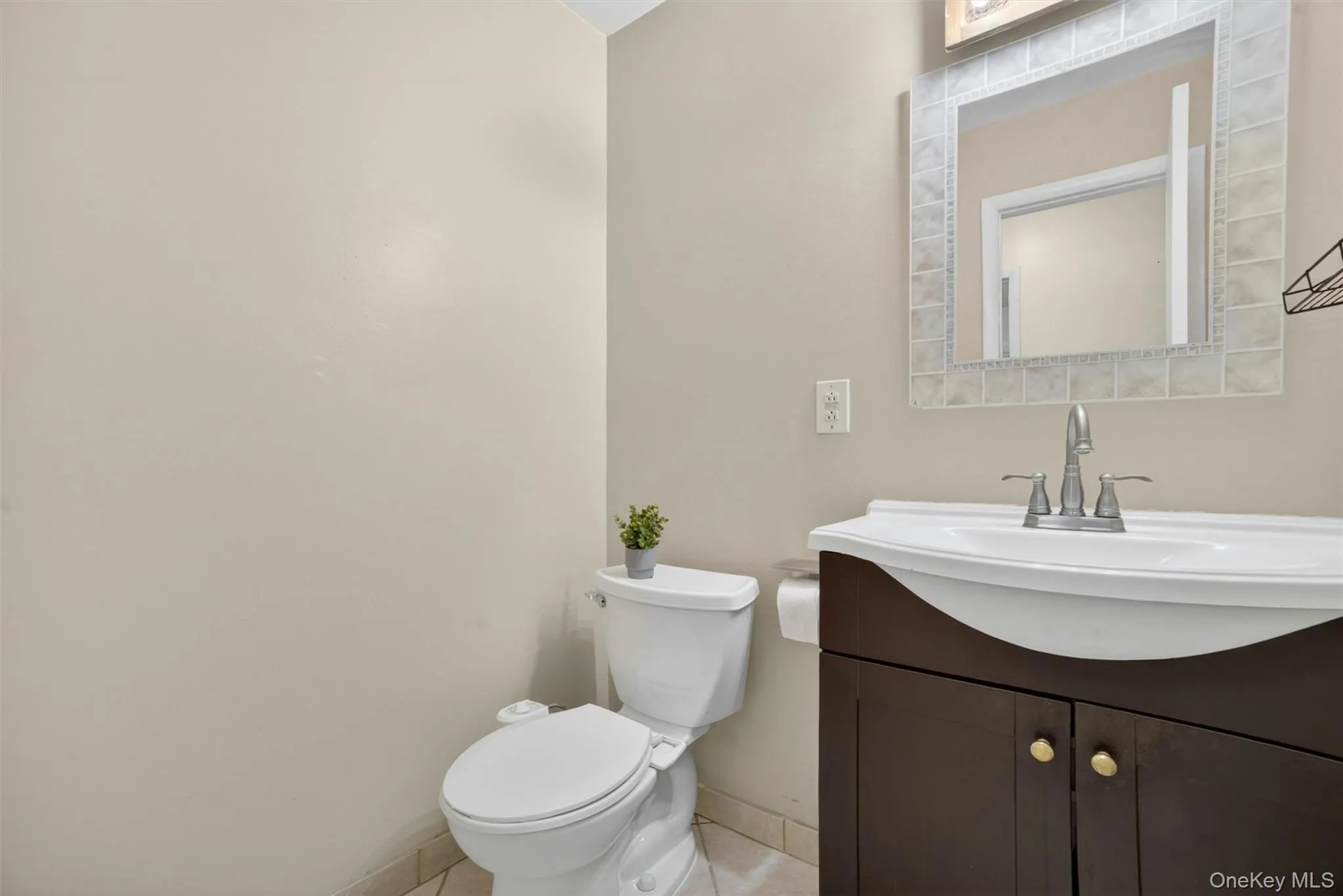 9 Maple Crest Drive, Peekskill, NY, 2 Bedrooms Bedrooms, 6 Rooms Rooms,2 BathroomsBathrooms,Residential,For Rent,Maple Crest,0,1010477 9 Maple Crest Drive, Peekskill, NY, 2 Bedrooms Bedrooms, 6 Rooms Rooms,2 BathroomsBathrooms,Residential,For Rent,Maple Crest,0,1010477