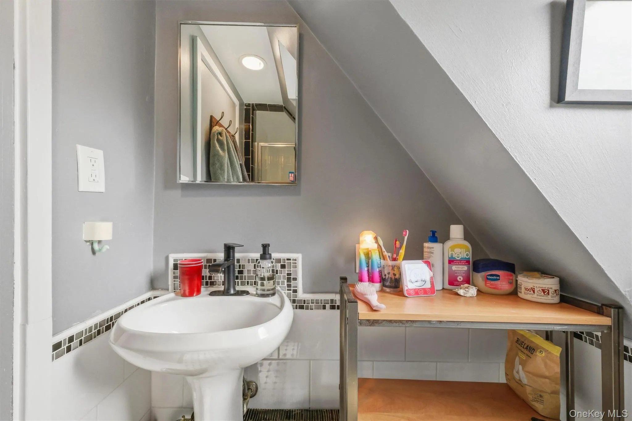 4 Ledge Loop, Cortlandt, NY, 4 Bedrooms Bedrooms, 7 Rooms Rooms,3 BathroomsBathrooms,Residential,For Rent,Ledge,0,1010479 4 Ledge Loop, Cortlandt, NY, 4 Bedrooms Bedrooms, 7 Rooms Rooms,3 BathroomsBathrooms,Residential,For Rent,Ledge,0,1010479