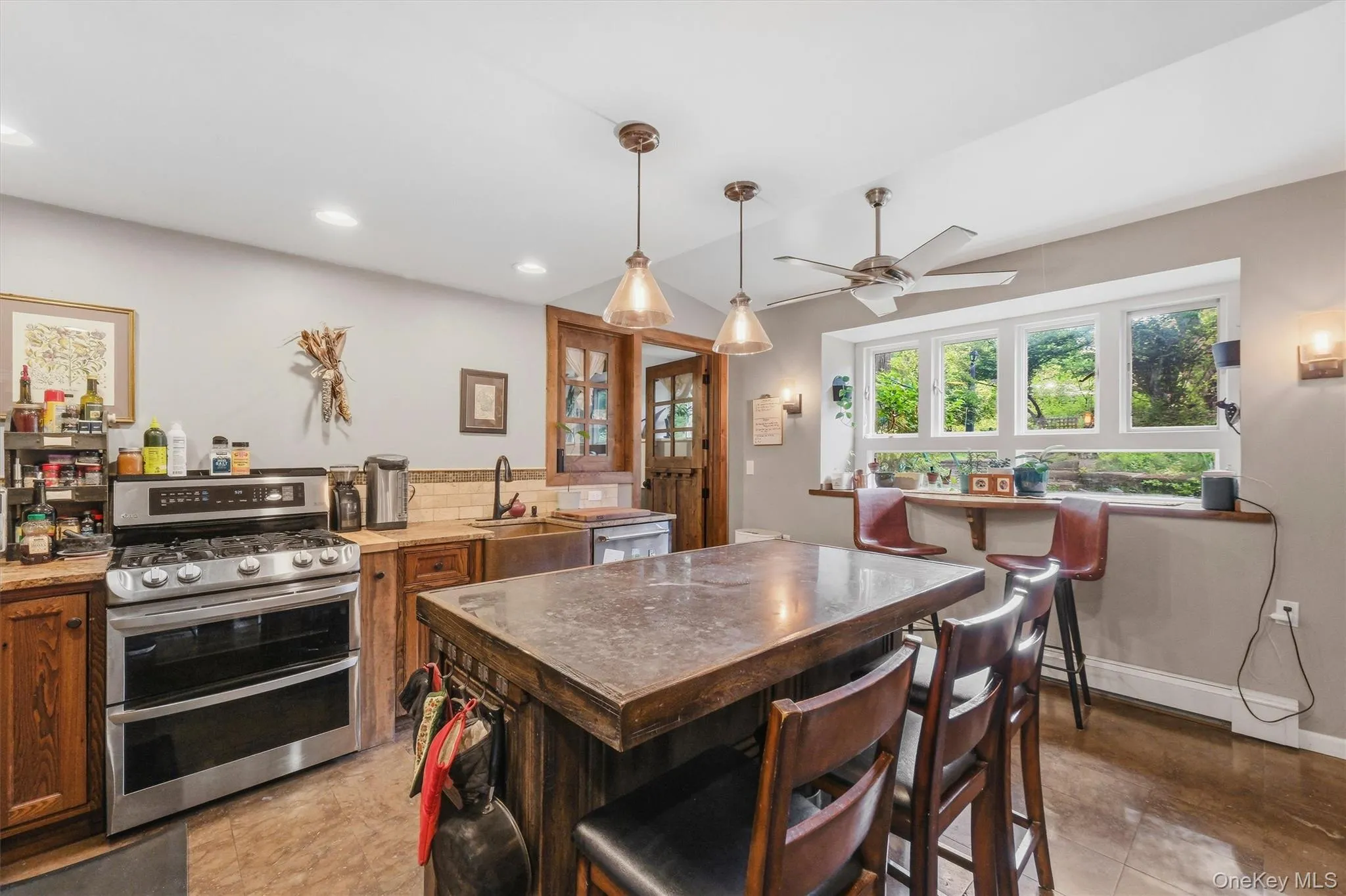 4 Ledge Loop, Cortlandt, NY, 4 Bedrooms Bedrooms, 7 Rooms Rooms,3 BathroomsBathrooms,Residential,For Rent,Ledge,0,1010479 4 Ledge Loop, Cortlandt, NY, 4 Bedrooms Bedrooms, 7 Rooms Rooms,3 BathroomsBathrooms,Residential,For Rent,Ledge,0,1010479