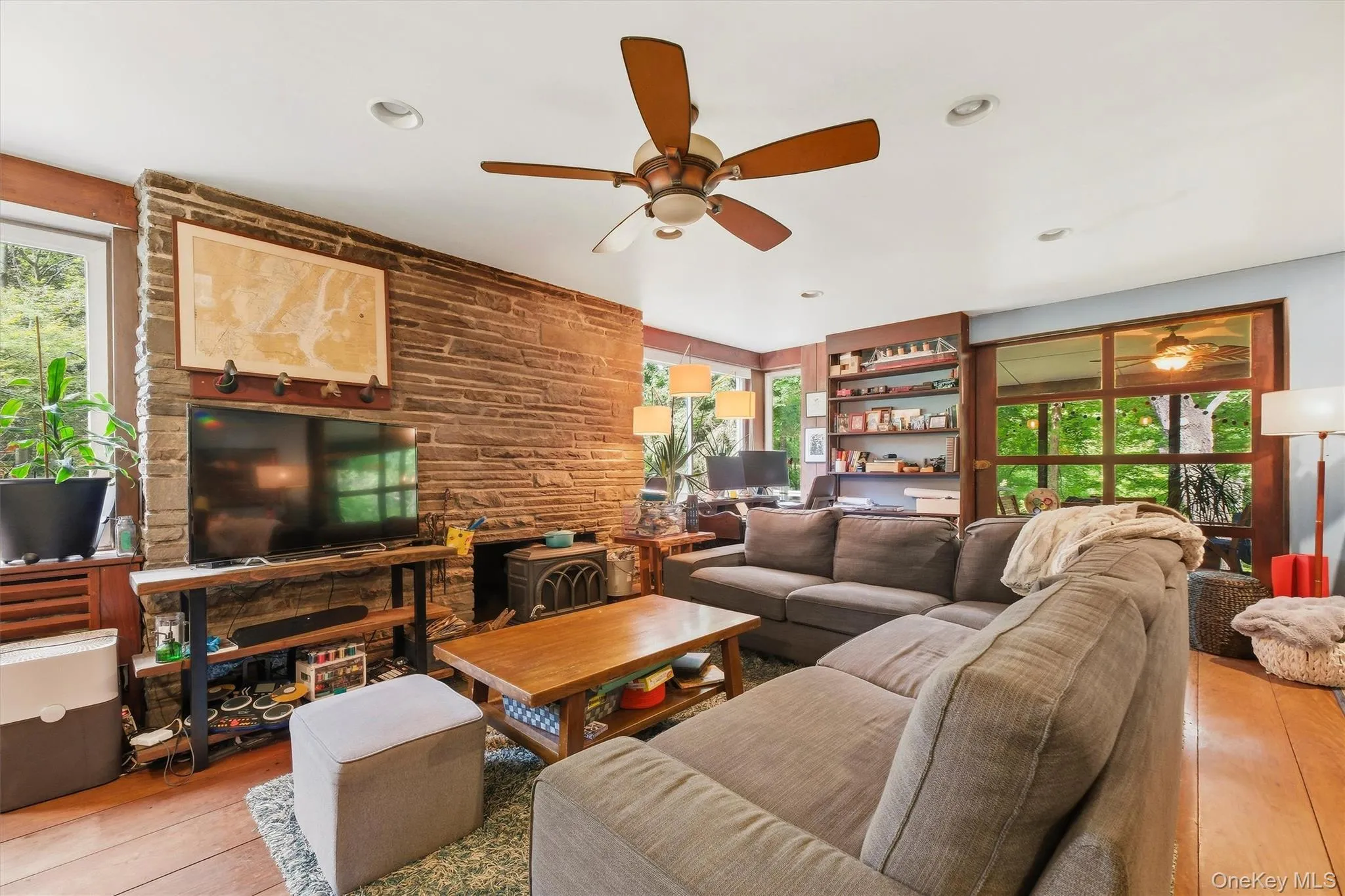 4 Ledge Loop, Cortlandt, NY, 4 Bedrooms Bedrooms, 7 Rooms Rooms,3 BathroomsBathrooms,Residential,For Rent,Ledge,0,1010479 4 Ledge Loop, Cortlandt, NY, 4 Bedrooms Bedrooms, 7 Rooms Rooms,3 BathroomsBathrooms,Residential,For Rent,Ledge,0,1010479