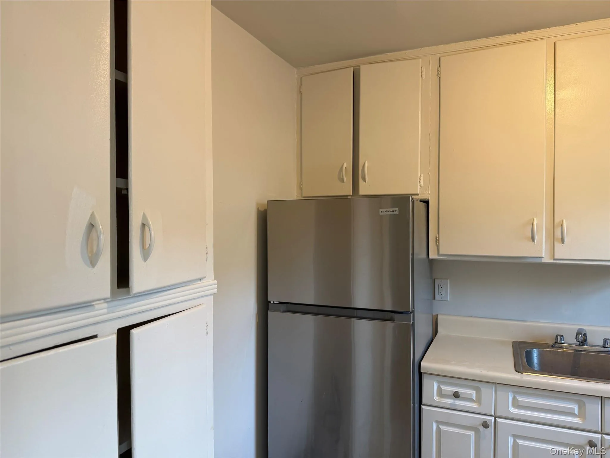 21 Lawrence Drive, Greenburgh, NY, 2 Bedrooms Bedrooms, 5 Rooms Rooms,1 BathroomBathrooms,Residential,For Rent,Lawrence,0,1010485 21 Lawrence Drive, Greenburgh, NY, 2 Bedrooms Bedrooms, 5 Rooms Rooms,1 BathroomBathrooms,Residential,For Rent,Lawrence,0,1010485