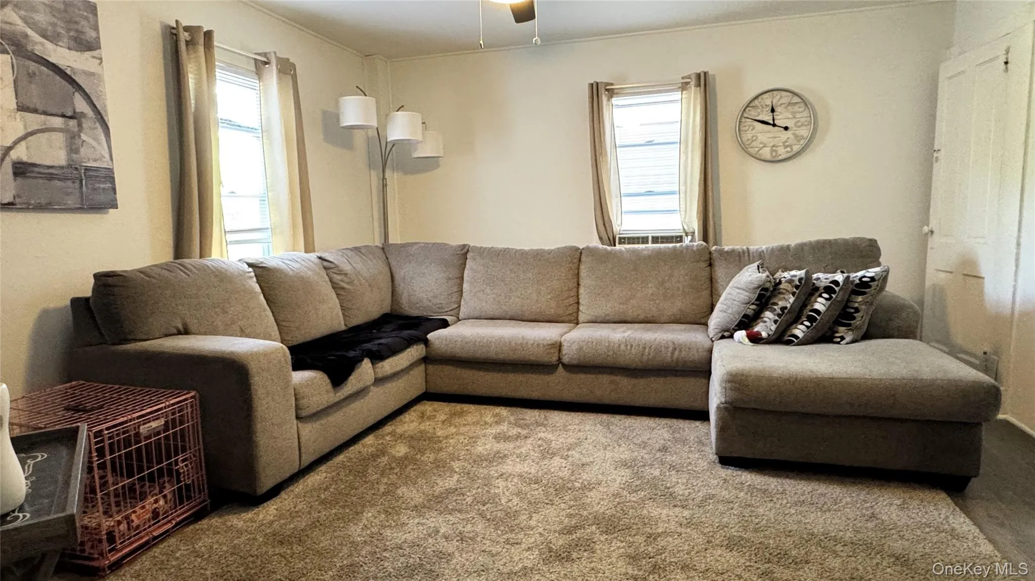 Spacious Living room, with natural light. Spacious Living room, with natural light.
