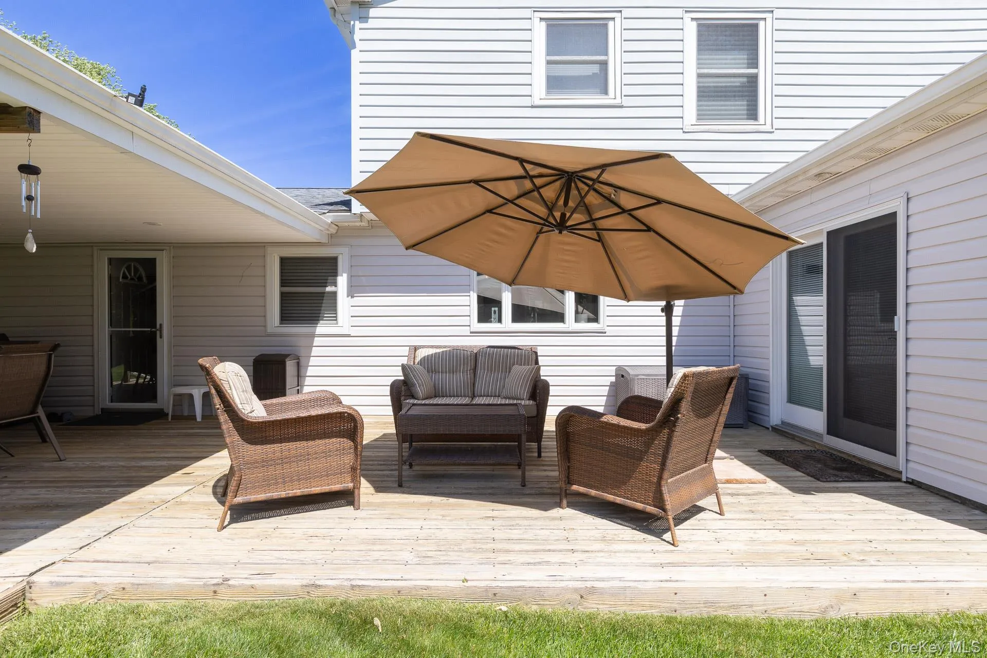 16 Redwood Lane, Brookhaven, NY, 3 Bedrooms Bedrooms, 7 Rooms Rooms,2 BathroomsBathrooms,Residential,For Rent,Redwood,0,1010492 16 Redwood Lane, Brookhaven, NY, 3 Bedrooms Bedrooms, 7 Rooms Rooms,2 BathroomsBathrooms,Residential,For Rent,Redwood,0,1010492
