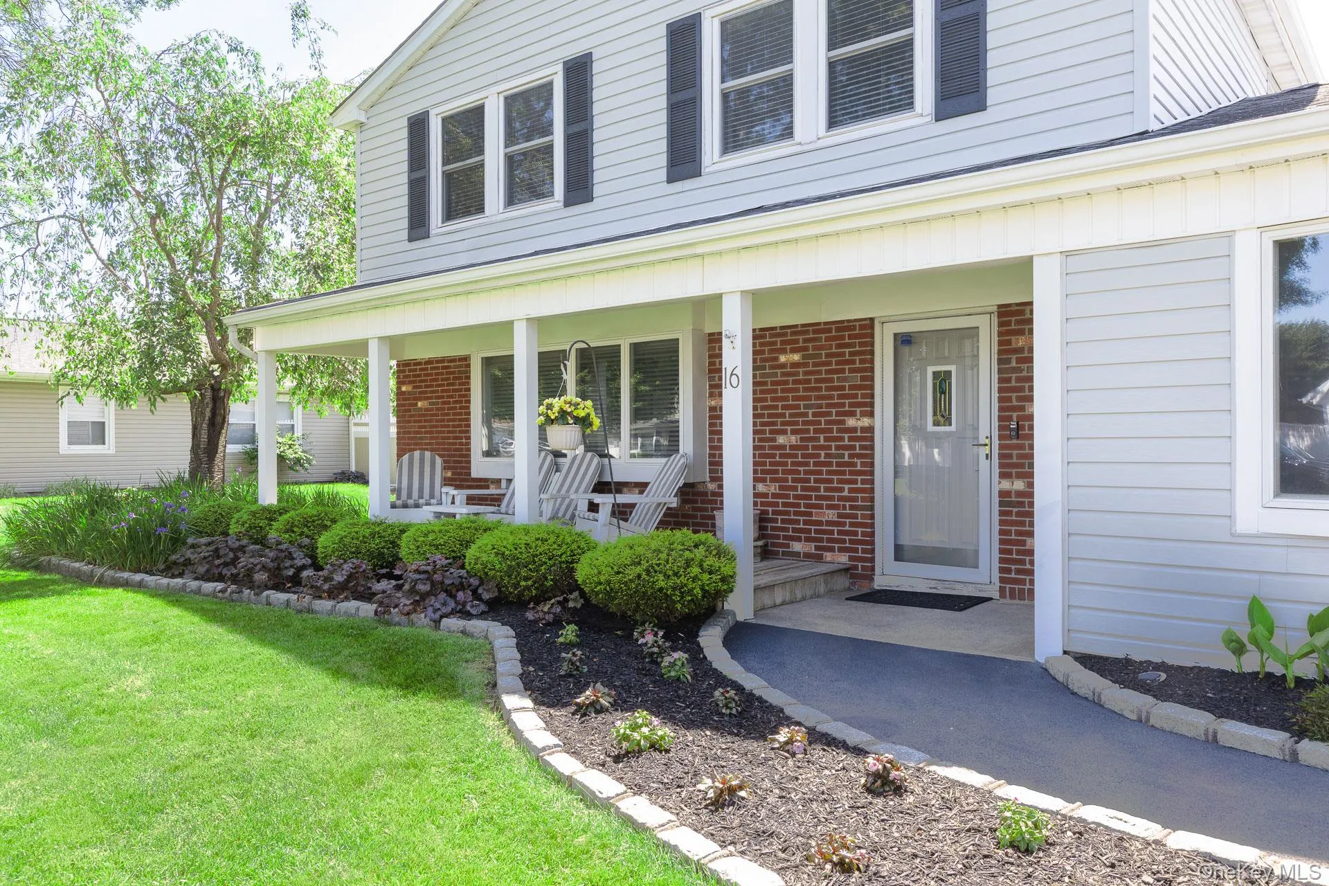 16 Redwood Lane, Brookhaven, NY, 3 Bedrooms Bedrooms, 7 Rooms Rooms,2 BathroomsBathrooms,Residential,For Rent,Redwood,0,1010492 16 Redwood Lane, Brookhaven, NY, 3 Bedrooms Bedrooms, 7 Rooms Rooms,2 BathroomsBathrooms,Residential,For Rent,Redwood,0,1010492