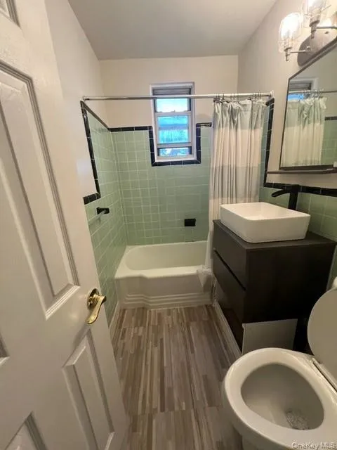8 Bryant Crescent, White Plains, NY, 2 Rooms Rooms,1 BathroomBathrooms,Residential,For Rent,Bryant,0,1010493 8 Bryant Crescent, White Plains, NY, 2 Rooms Rooms,1 BathroomBathrooms,Residential,For Rent,Bryant,0,1010493